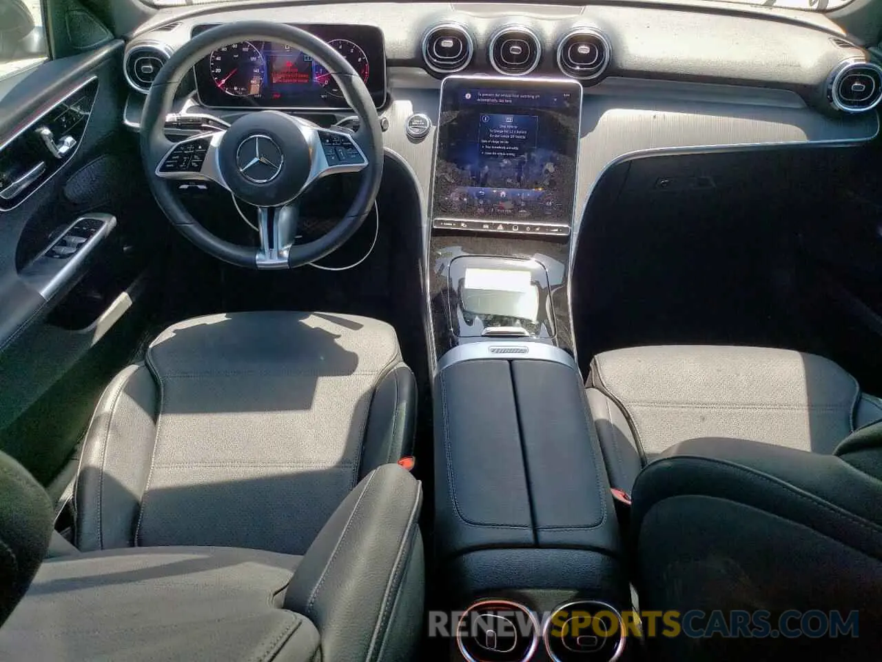 8 fotografías del automóvil dañado W1KAF4GB2RR229358 MERCEDES-BENZ C-CLASS 2024