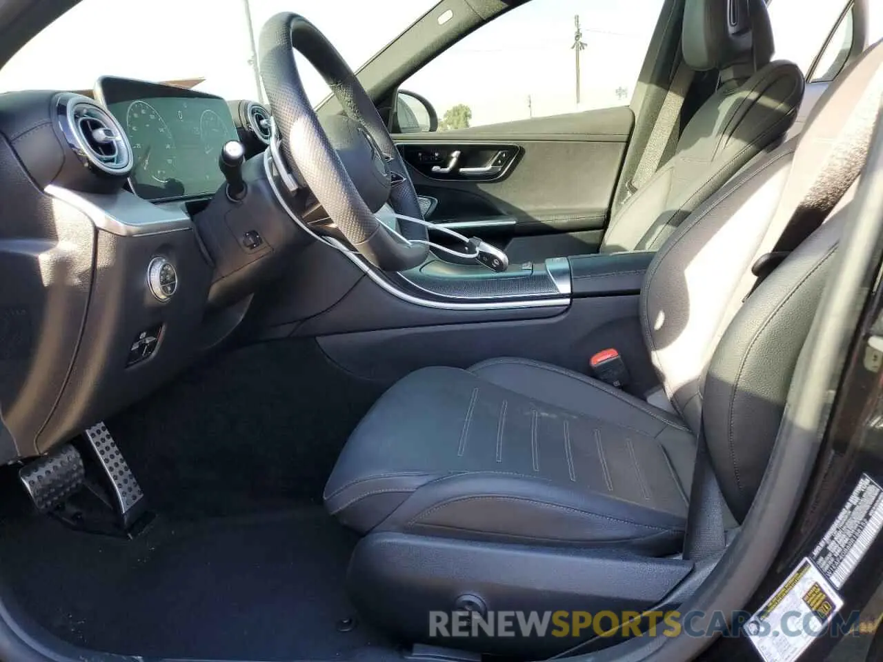 7 fotografías del automóvil dañado W1KAF4GB6RR188152 MERCEDES-BENZ C-CLASS 2024