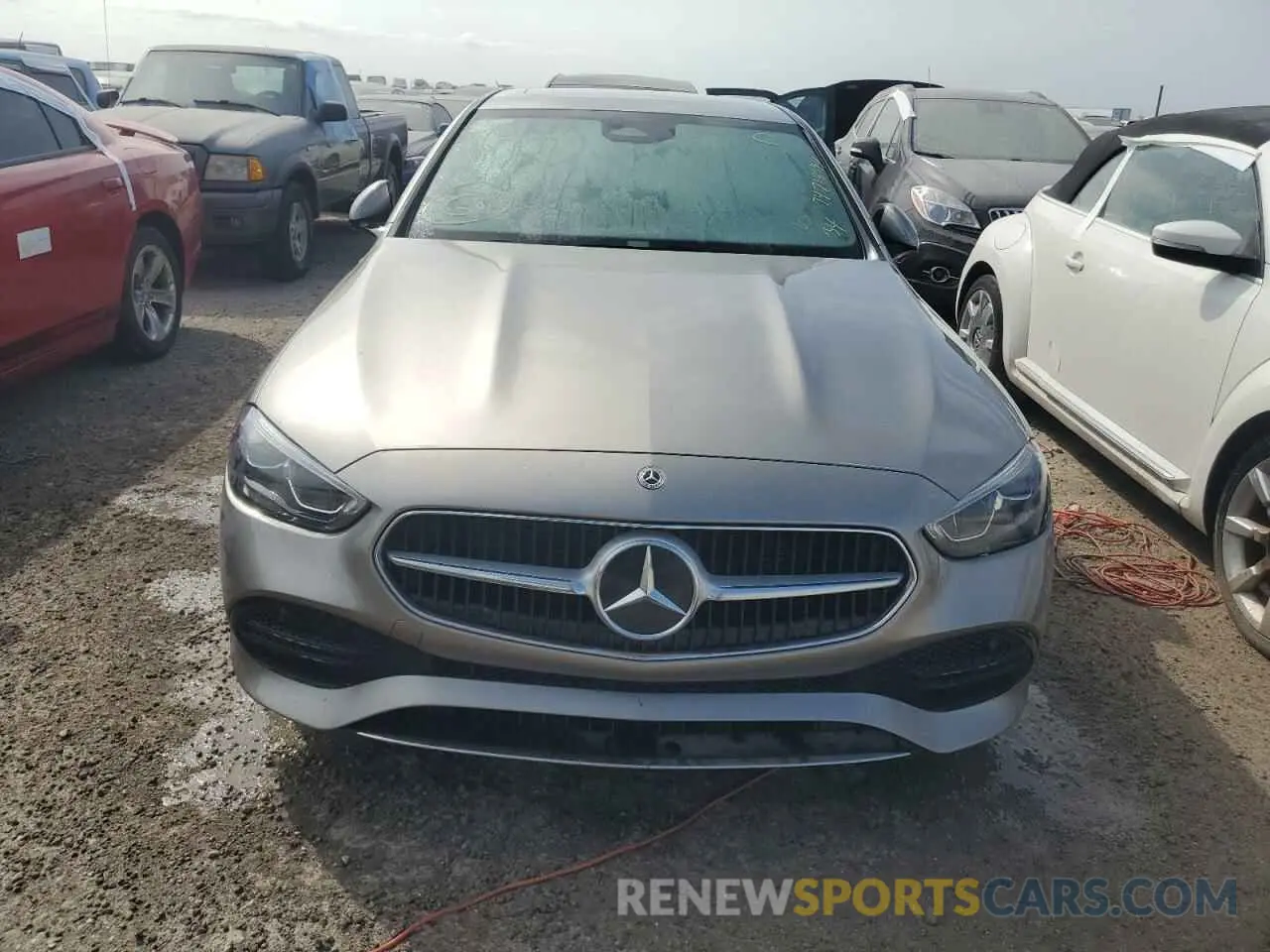 5 fotografías del automóvil dañado W1KAF4GB6RR205855 MERCEDES-BENZ C-CLASS 2024