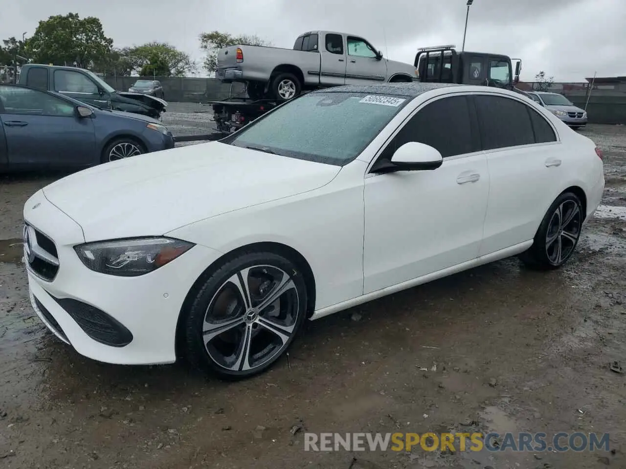 1 fotografías del automóvil dañado W1KAF4GB8RR213116 MERCEDES-BENZ C-CLASS 2024