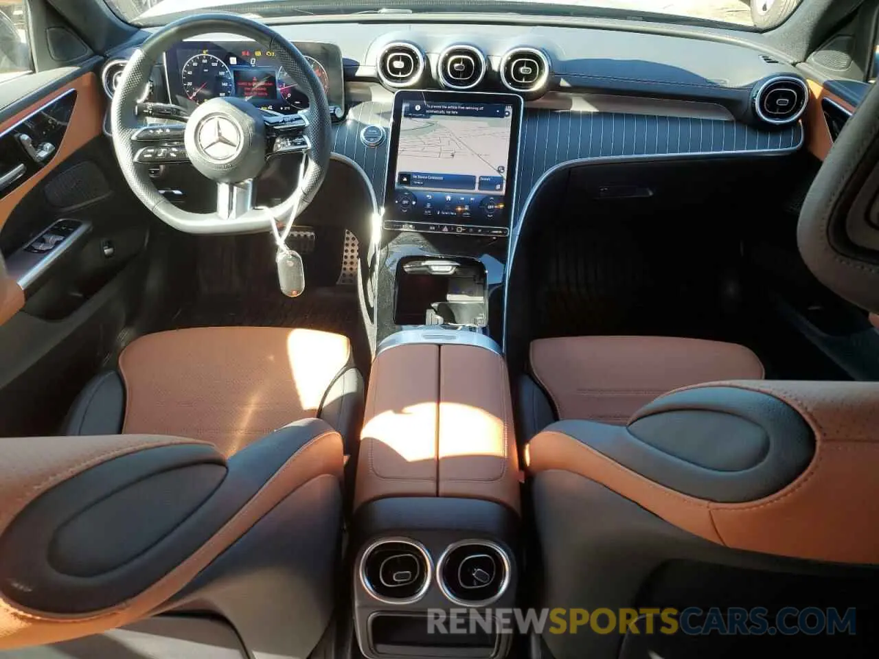 8 fotografías del automóvil dañado W1KAF4HBXRR177105 MERCEDES-BENZ C-CLASS 2024