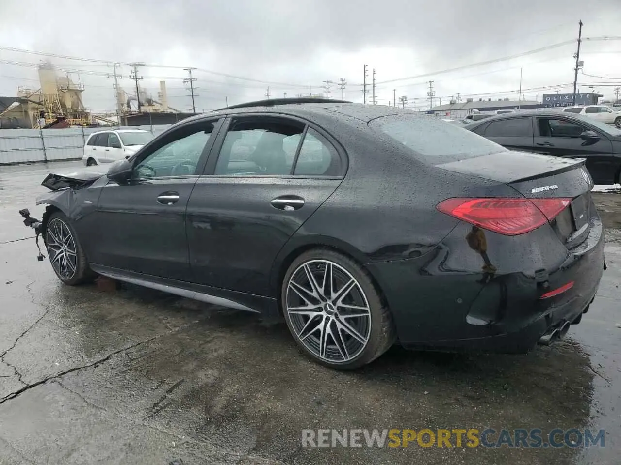 2 fotografías del automóvil dañado W1KAF8HB4RR227455 MERCEDES-BENZ C-CLASS 2024