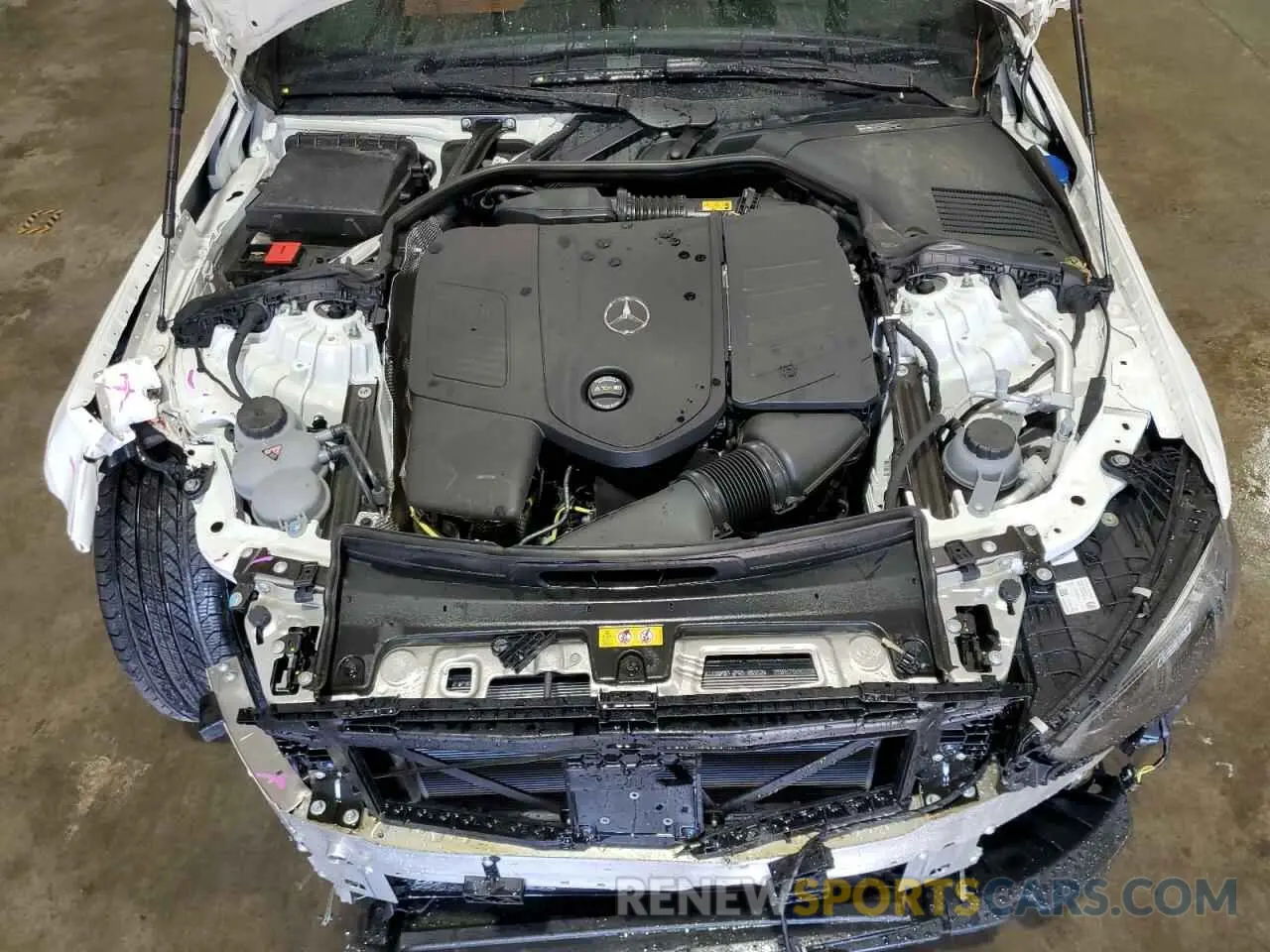 11 fotografías del automóvil dañado W1KAF4HB5SR256235 MERCEDES-BENZ C-CLASS 2025
