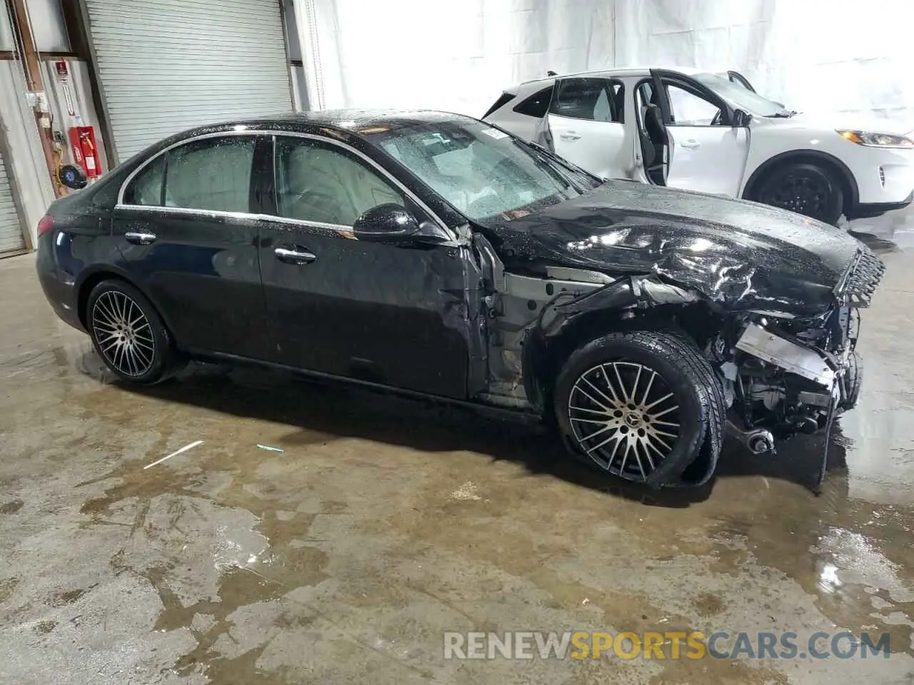 4 fotografías del automóvil dañado W1KAF4HB7SR247102 MERCEDES-BENZ C-CLASS 2025