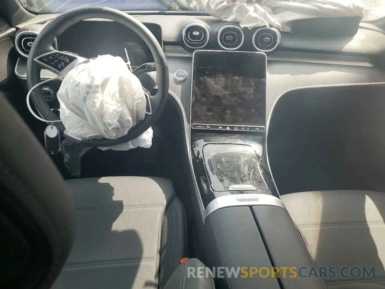 8 fotografías del automóvil dañado W1KAF4HB7SR247102 MERCEDES-BENZ C-CLASS 2025