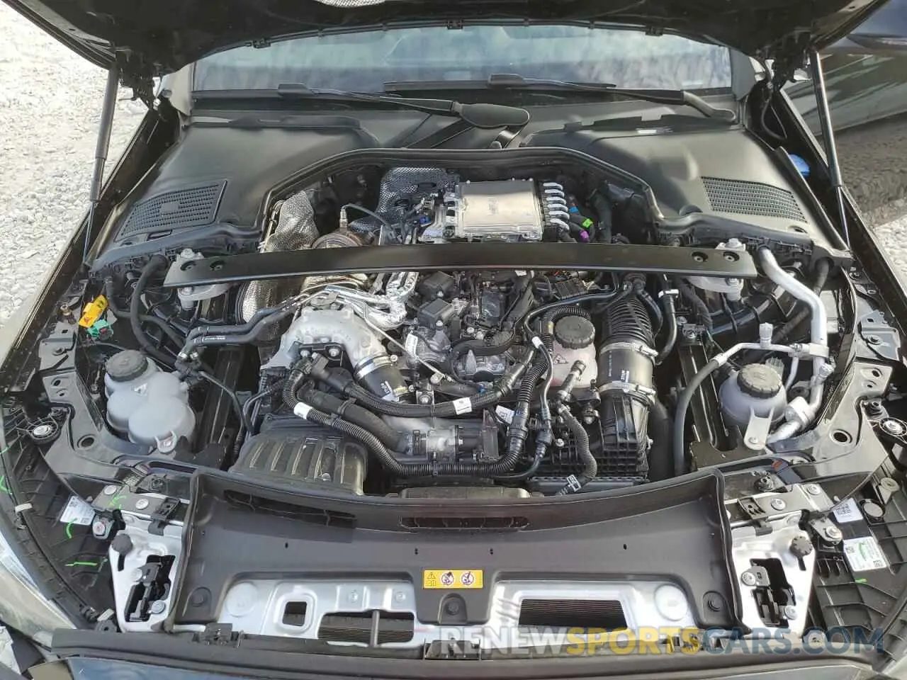 11 fotografías del automóvil dañado W1KAF8AB7SR245299 MERCEDES-BENZ C-CLASS 2025