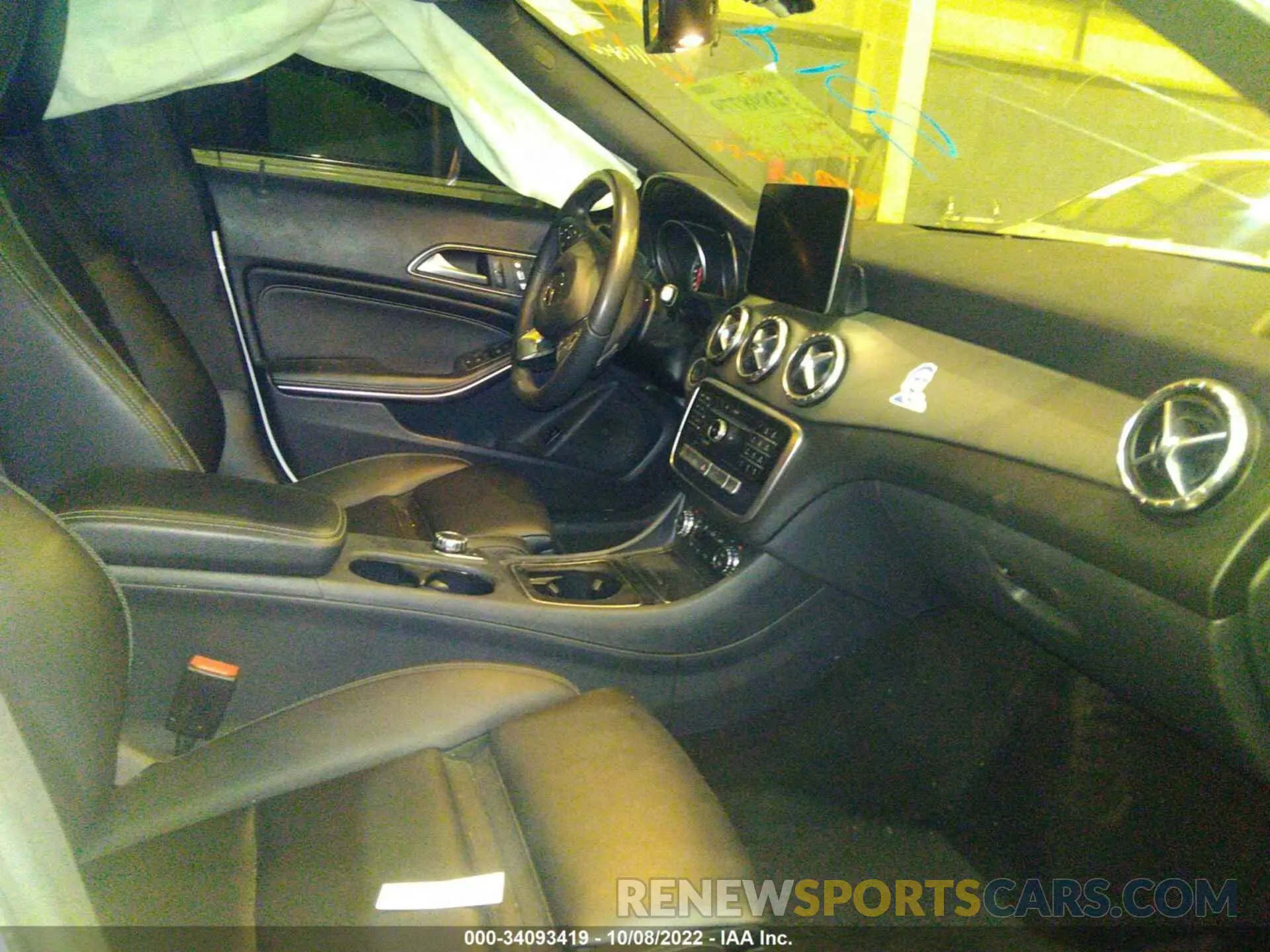 5 fotografías del automóvil dañado 00DSJ4EB7KN776533 MERCEDES-BENZ CLA 2019