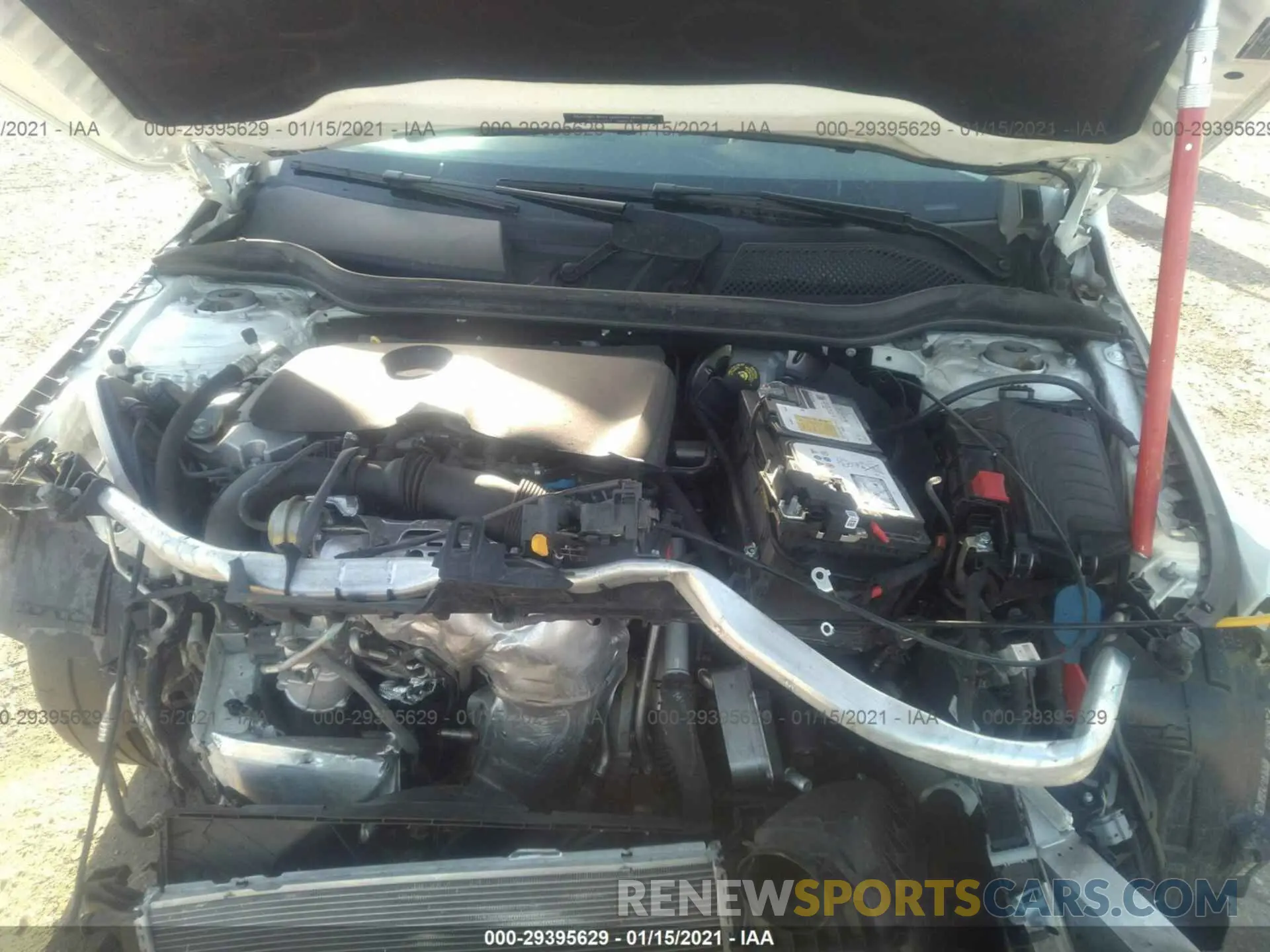 10 fotografías del automóvil dañado WDDSJ4EB0KN751117 MERCEDES-BENZ CLA 2019