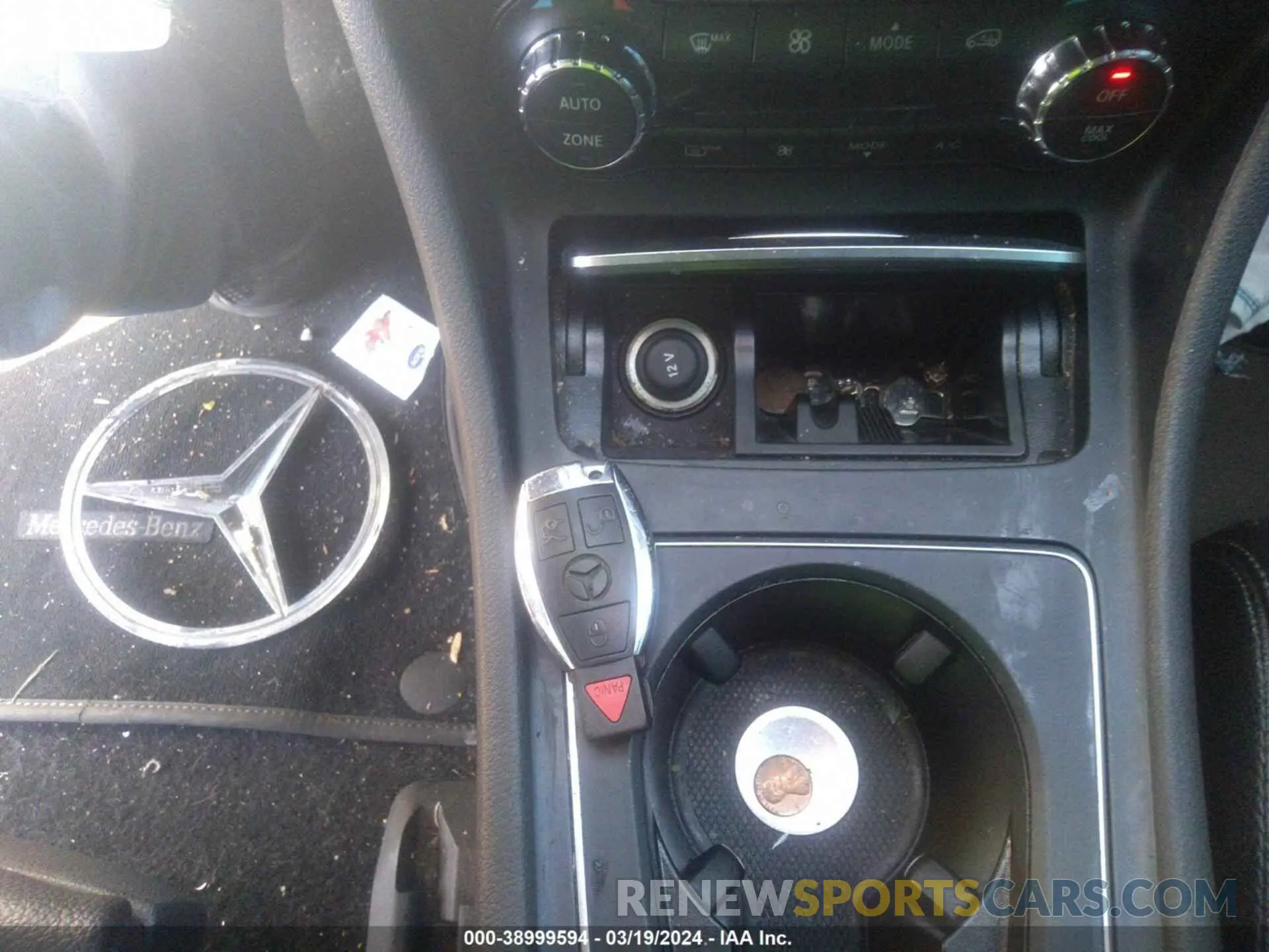 11 fotografías del automóvil dañado WDDSJ4EB2KN704736 MERCEDES-BENZ CLA 2019