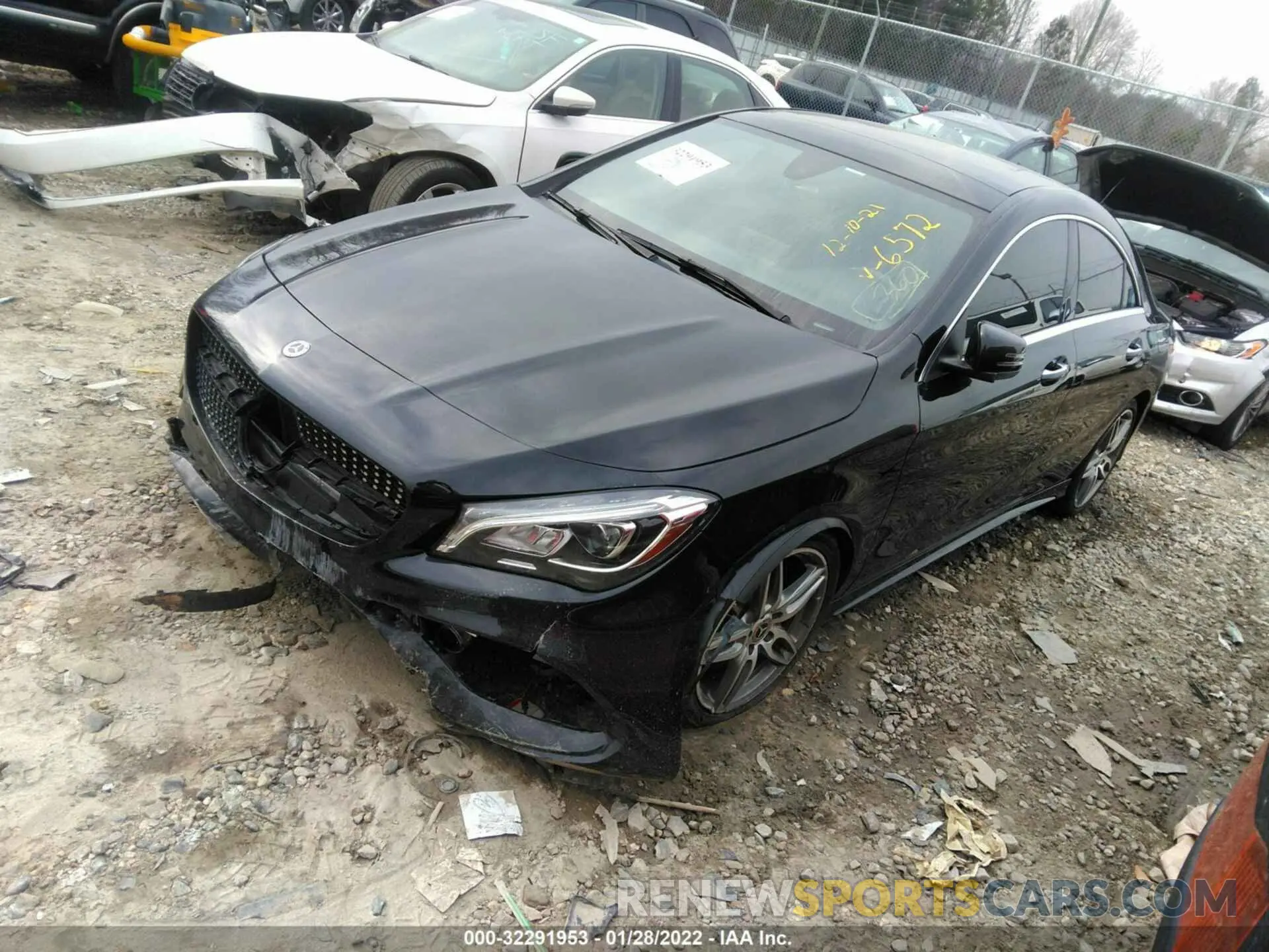 2 fotografías del automóvil dañado WDDSJ4EB8KN706572 MERCEDES-BENZ CLA 2019