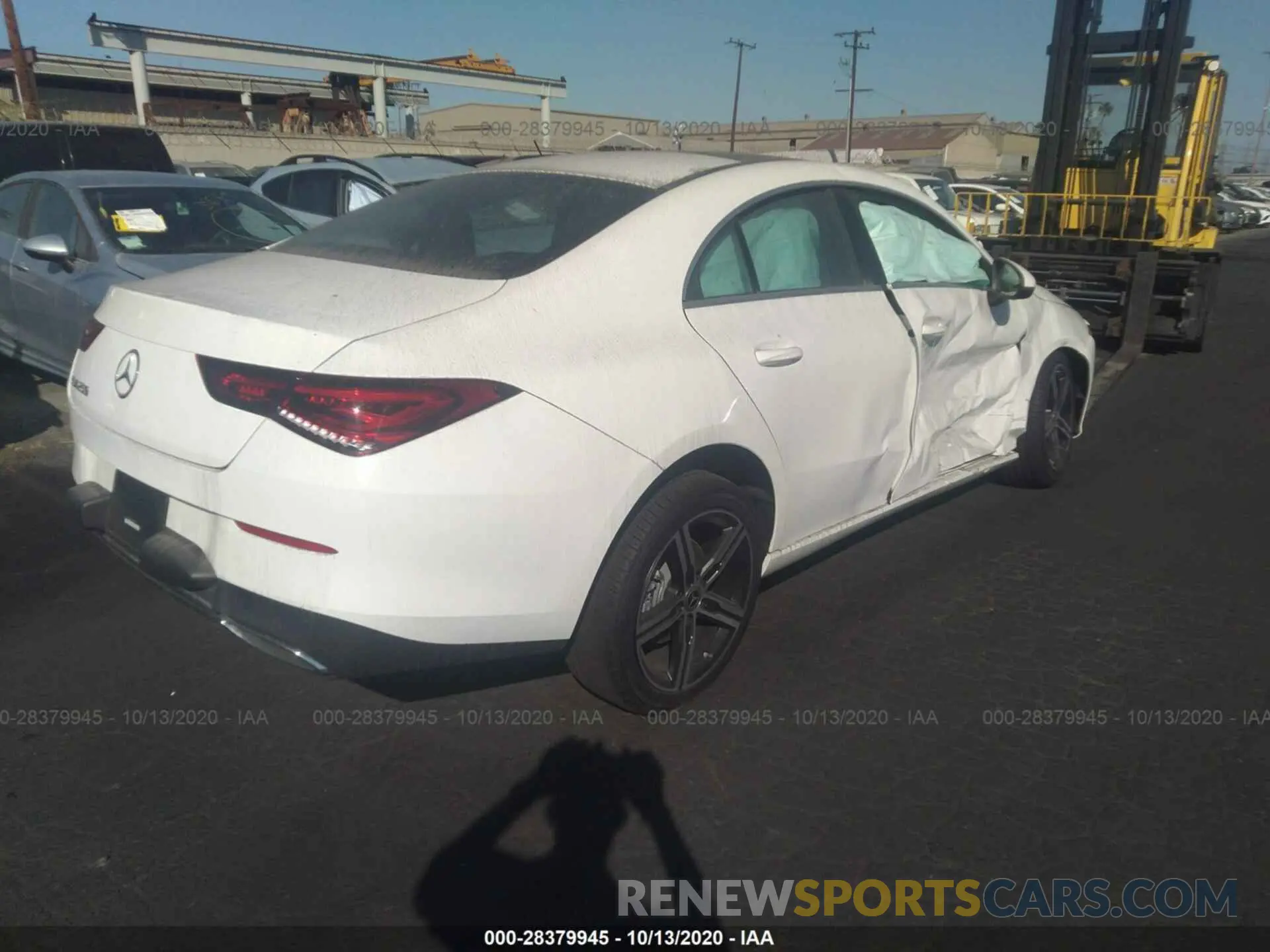 4 fotografías del automóvil dañado W1K5J4GB6LN120125 MERCEDES-BENZ CLA 2020