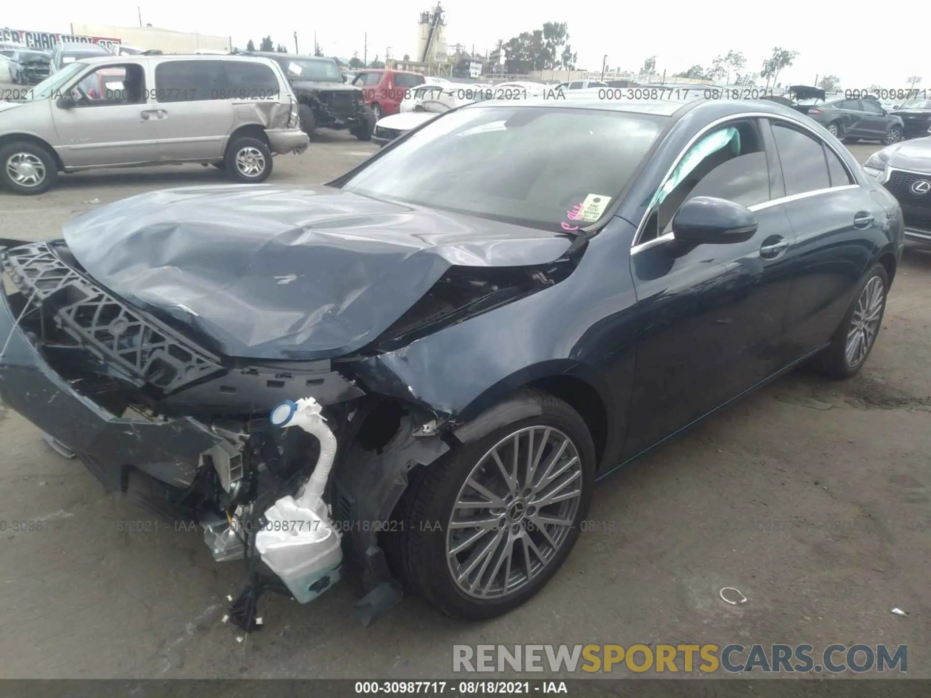 2 fotografías del automóvil dañado W1K5J4GB7LN124992 MERCEDES-BENZ CLA 2020