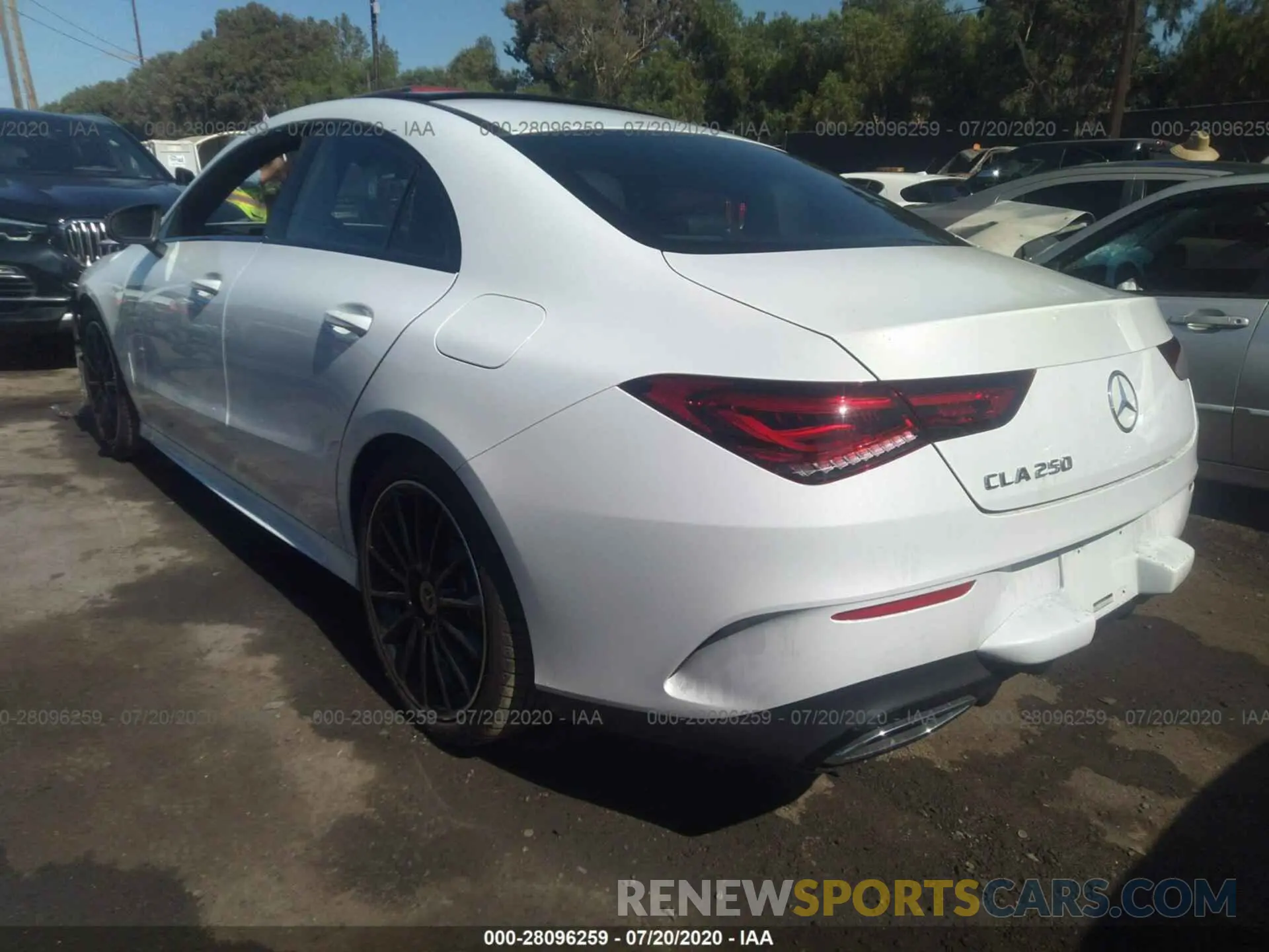 3 fotografías del automóvil dañado W1K5J4GBXLN091034 MERCEDES-BENZ CLA 2020