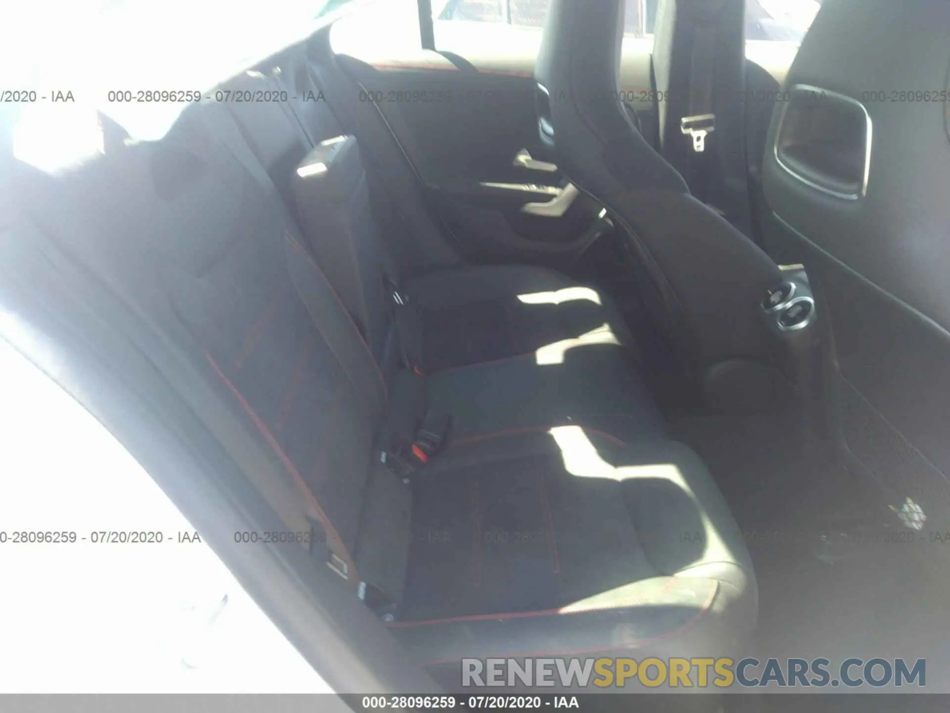 8 fotografías del automóvil dañado W1K5J4GBXLN091034 MERCEDES-BENZ CLA 2020