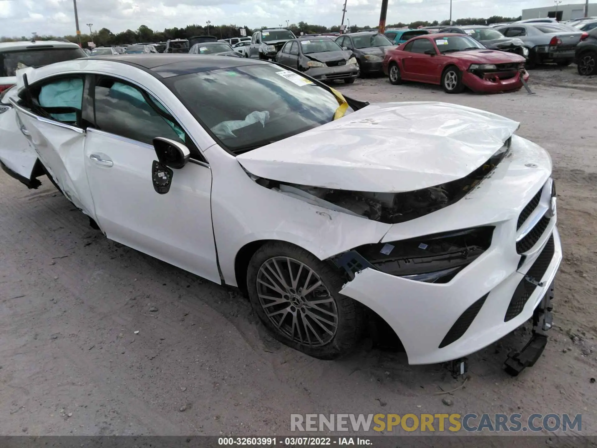 1 fotografías del automóvil dañado W1K5J4GB8NN275391 MERCEDES-BENZ CLA 2022