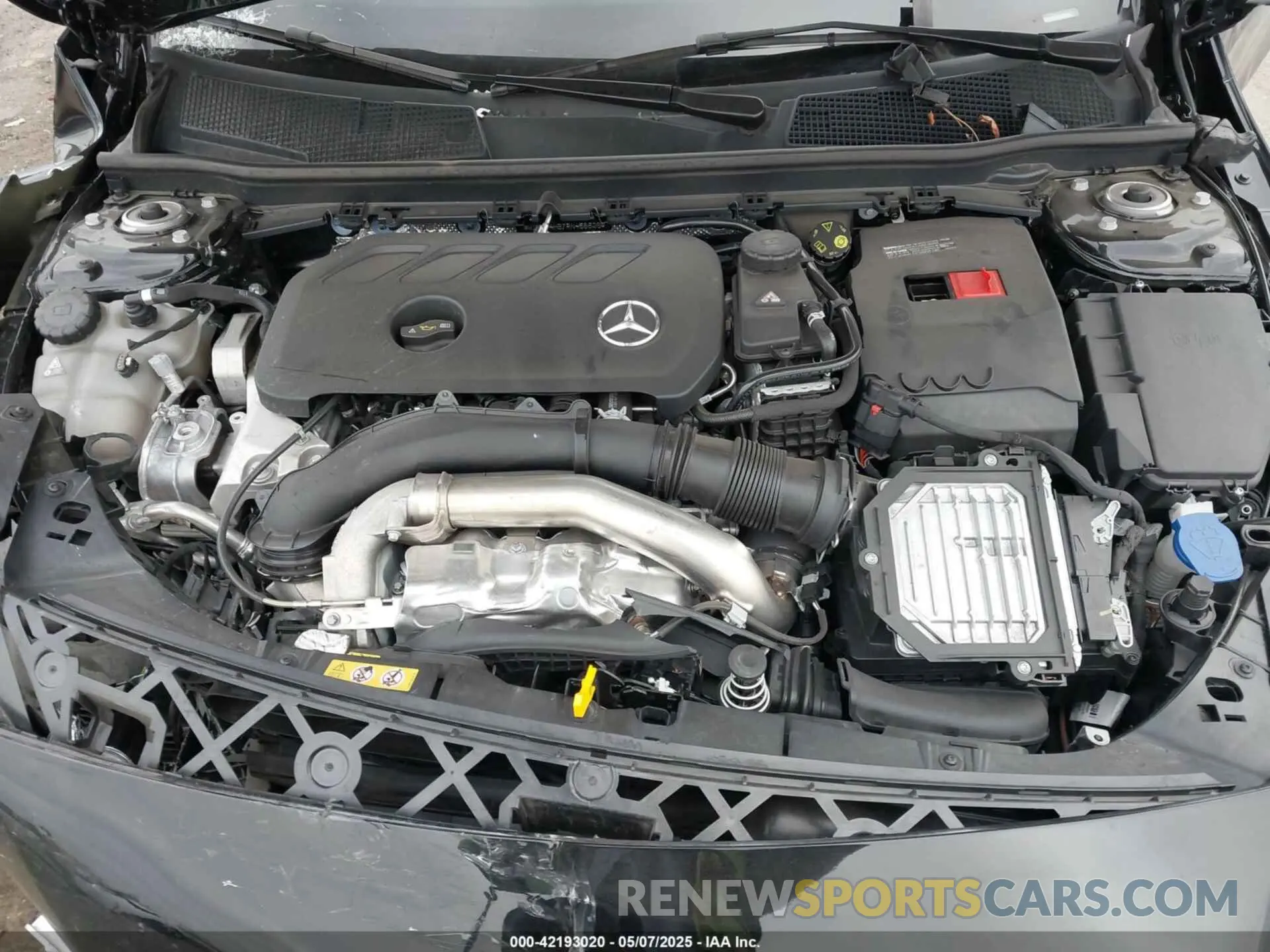 10 fotografías del automóvil dañado W1K5J4HB7RN456826 MERCEDES-BENZ CLA 2024