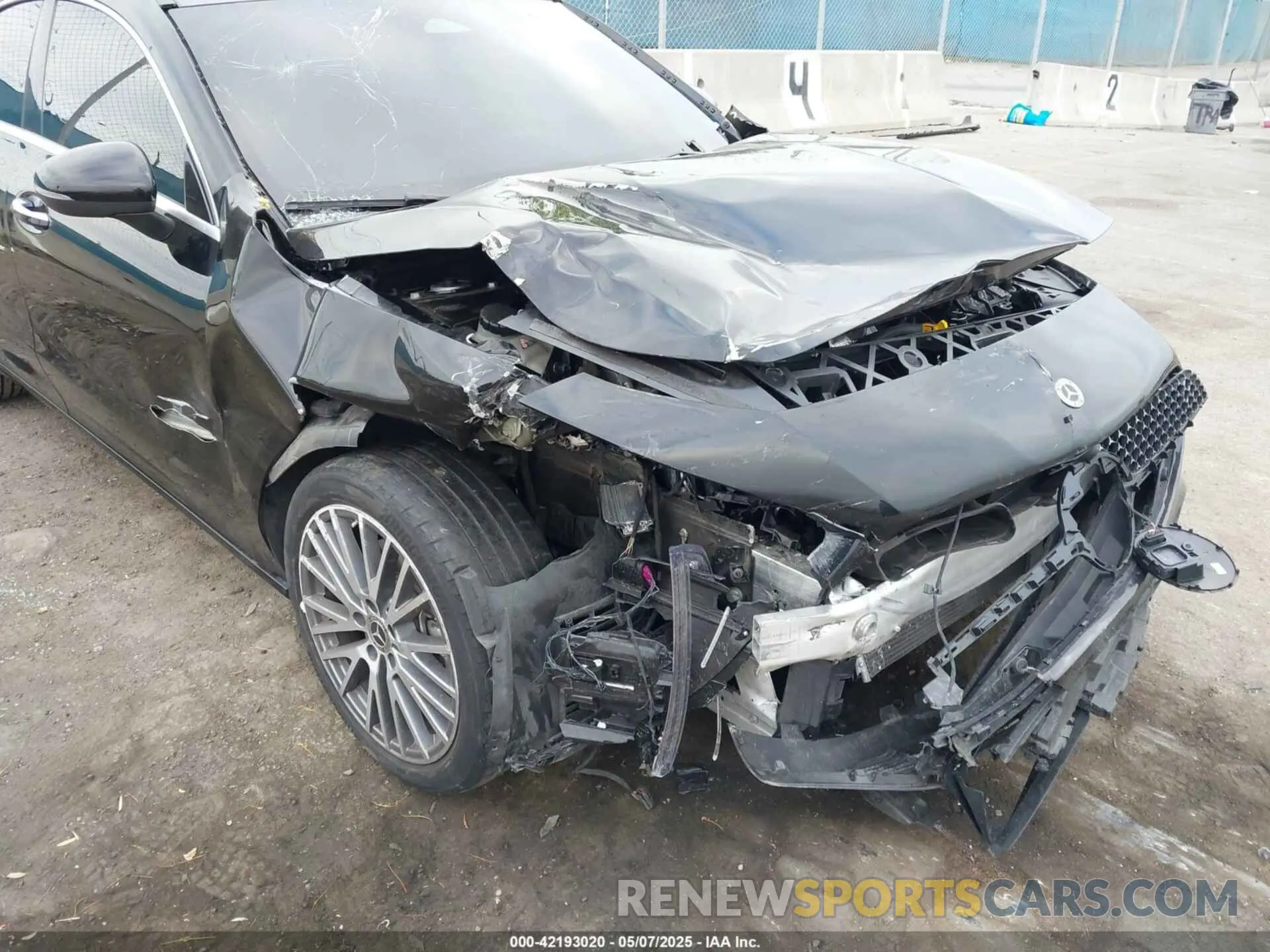 6 fotografías del automóvil dañado W1K5J4HB7RN456826 MERCEDES-BENZ CLA 2024