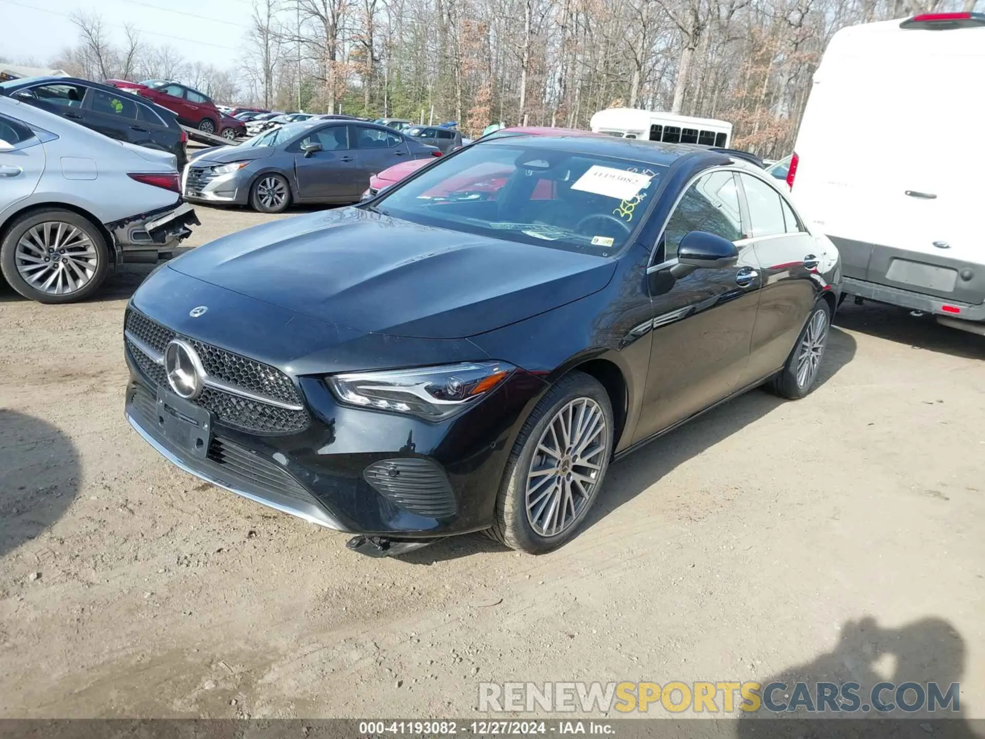 2 fotografías del automóvil dañado W1K5J4GB2SN516017 MERCEDES-BENZ CLA 2025