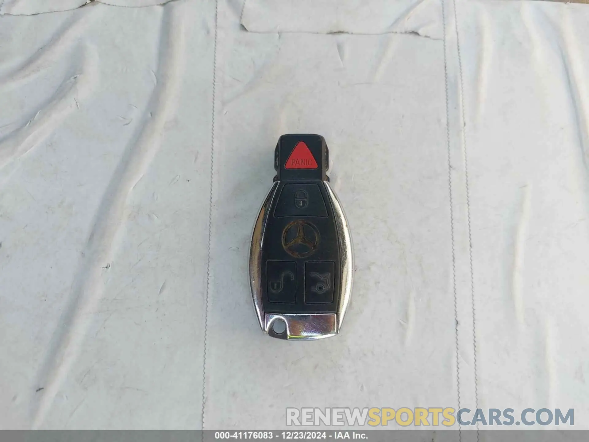 11 fotografías del automóvil dañado WDDSJ4EB0KN717128 MERCEDES-BENZ CLA 250 2019