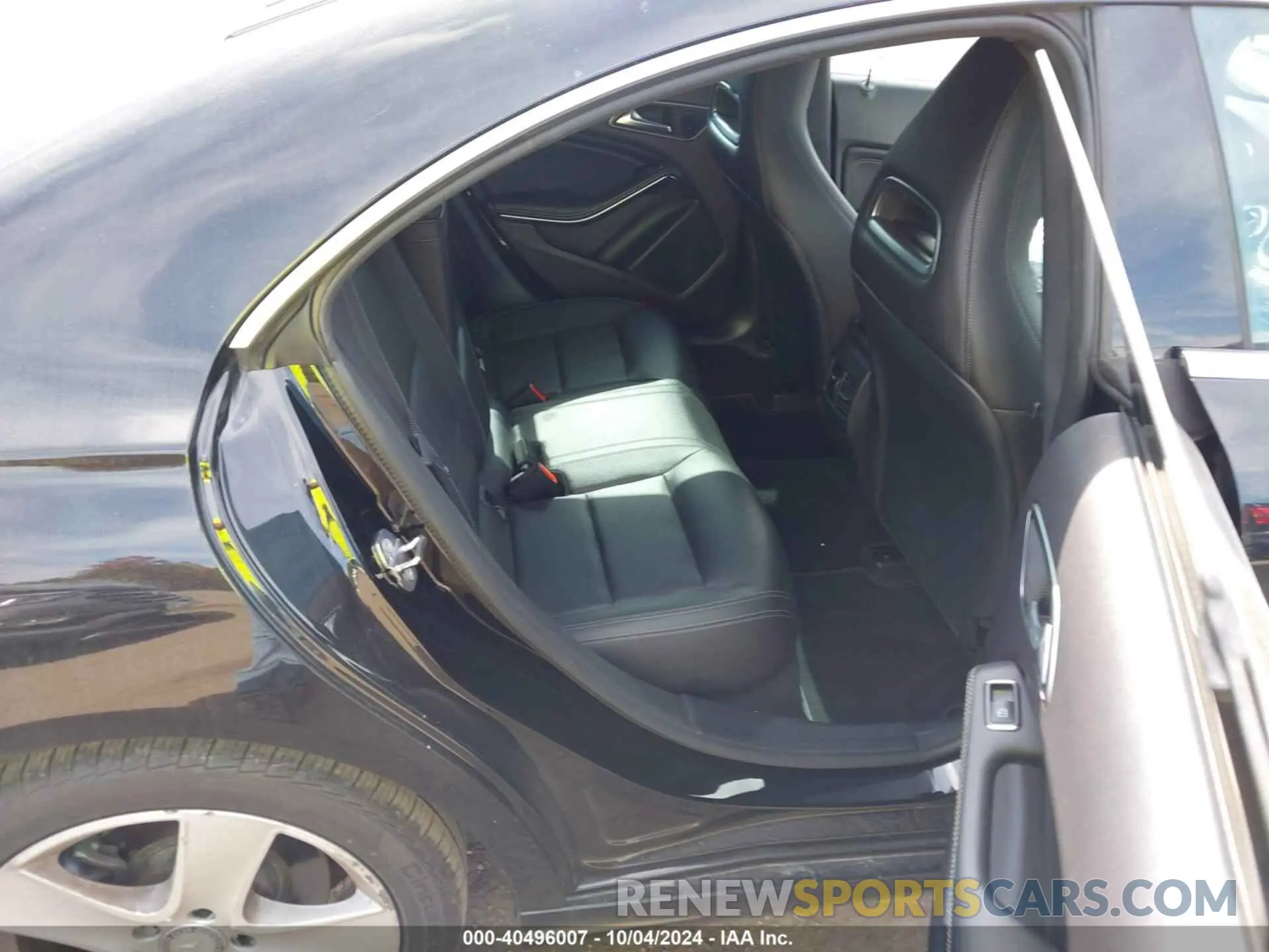 8 fotografías del automóvil dañado WDDSJ4EB3KN713235 MERCEDES-BENZ CLA 250 2019