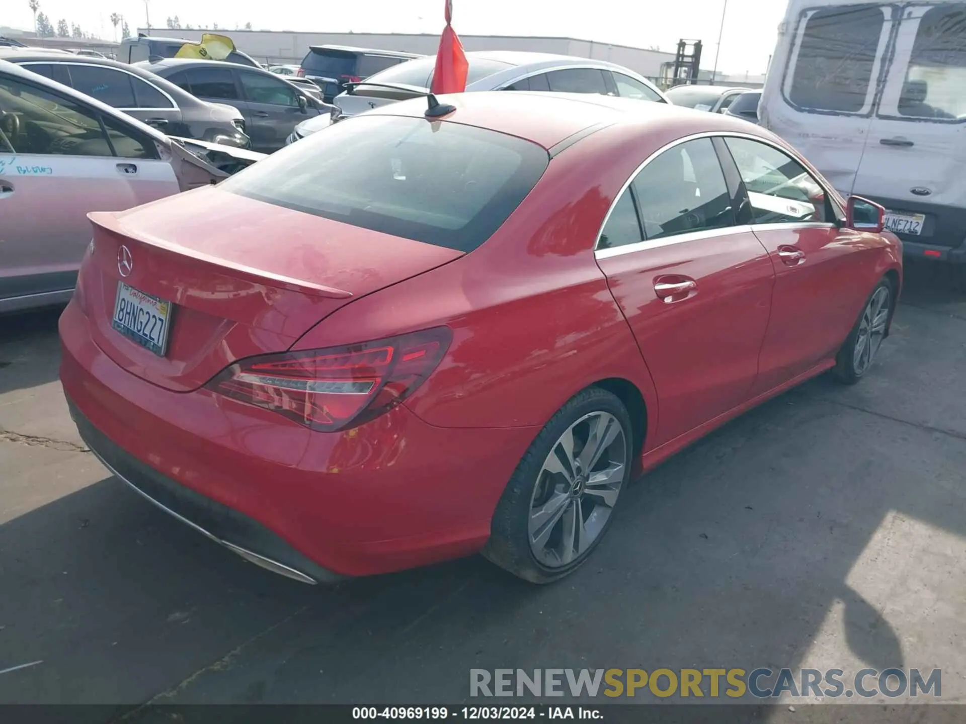 4 fotografías del automóvil dañado WDDSJ4EB5KN714340 MERCEDES-BENZ CLA 250 2019