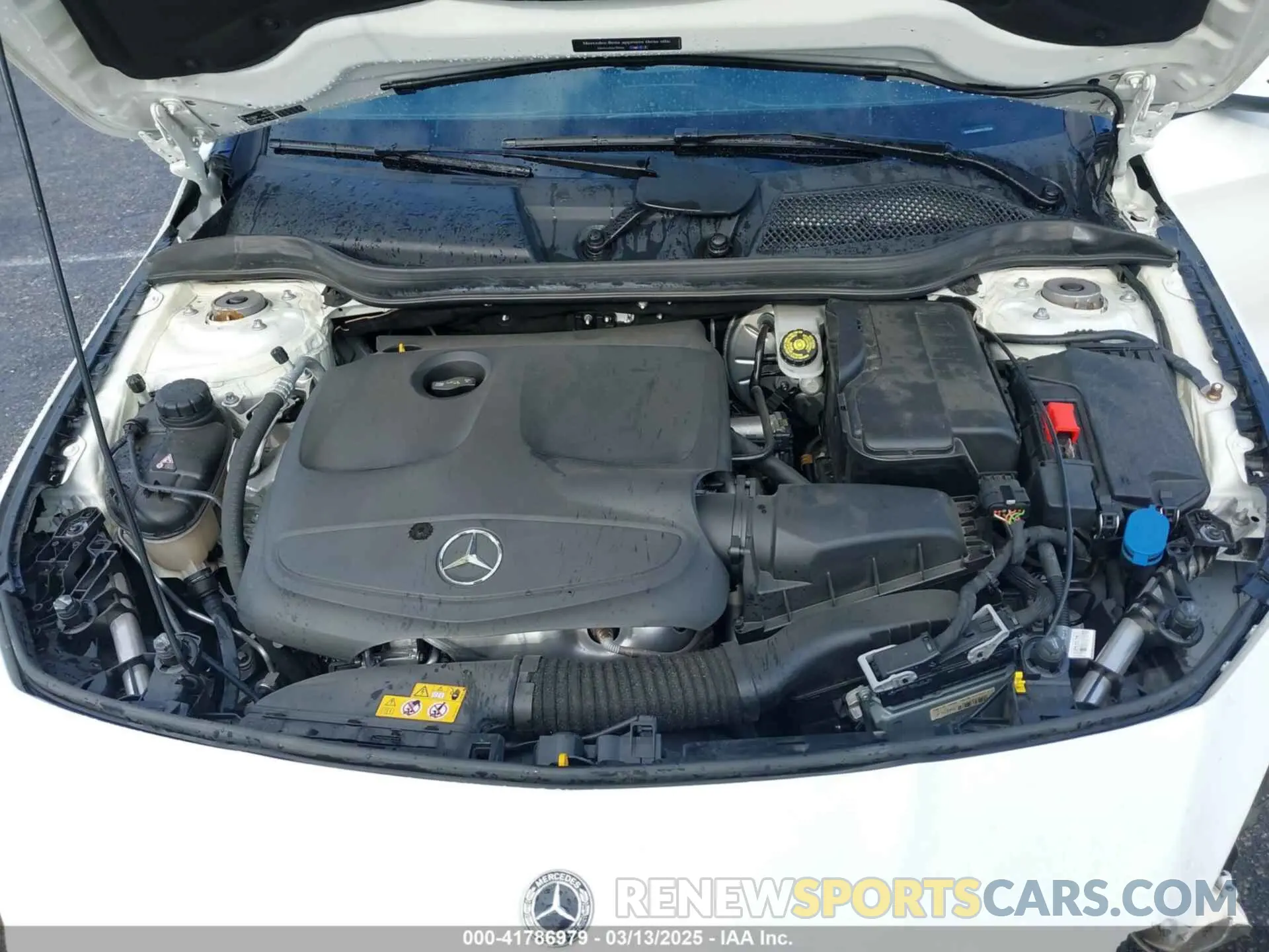 10 fotografías del automóvil dañado WDDSJ4EB5KN753560 MERCEDES-BENZ CLA 250 2019