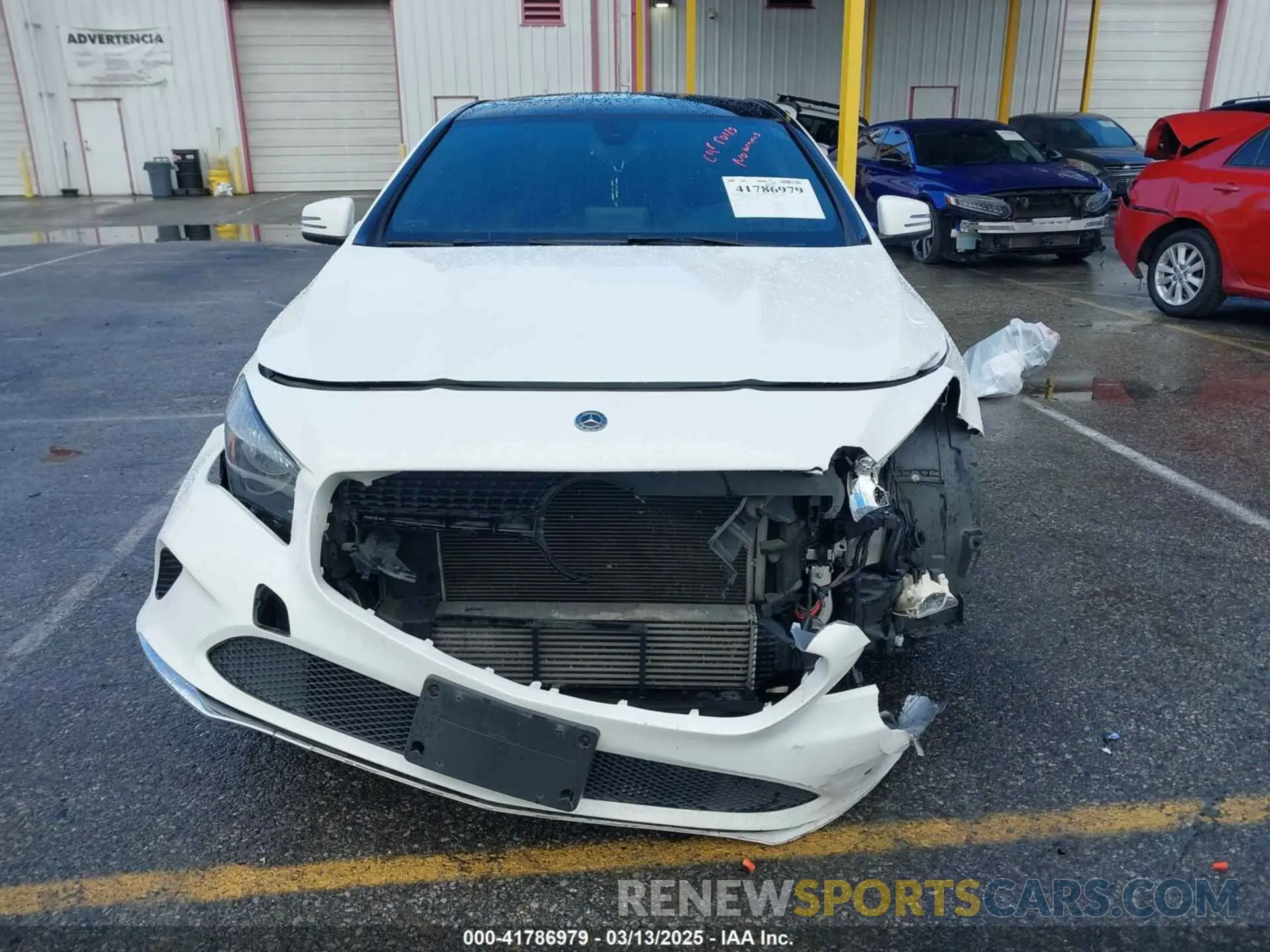 12 fotografías del automóvil dañado WDDSJ4EB5KN753560 MERCEDES-BENZ CLA 250 2019