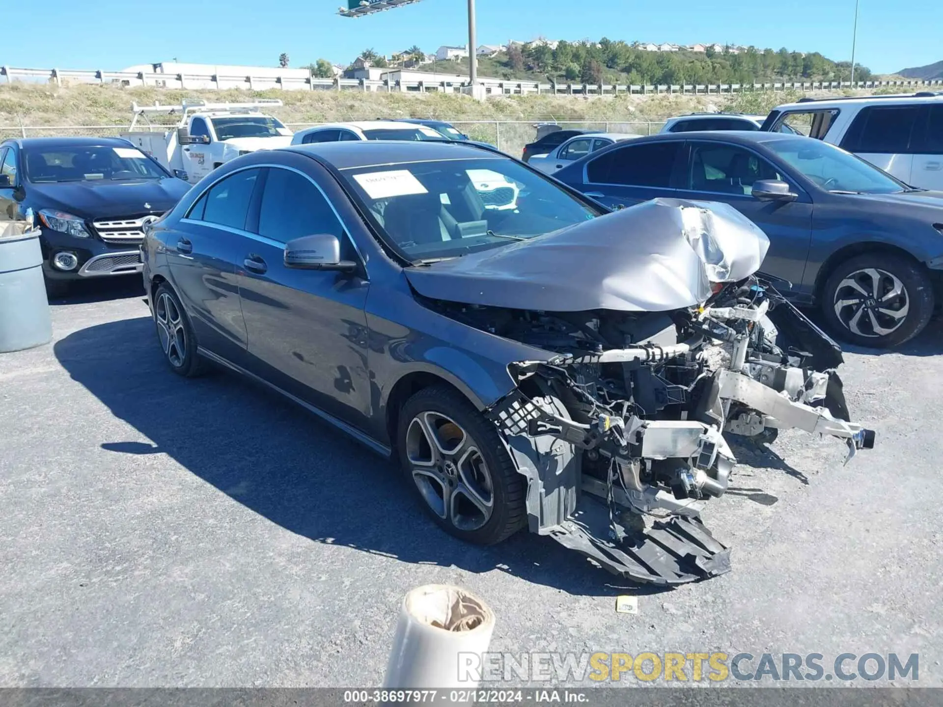 1 fotografías del automóvil dañado WDDSJ4EB6KN751414 MERCEDES-BENZ CLA 250 2019