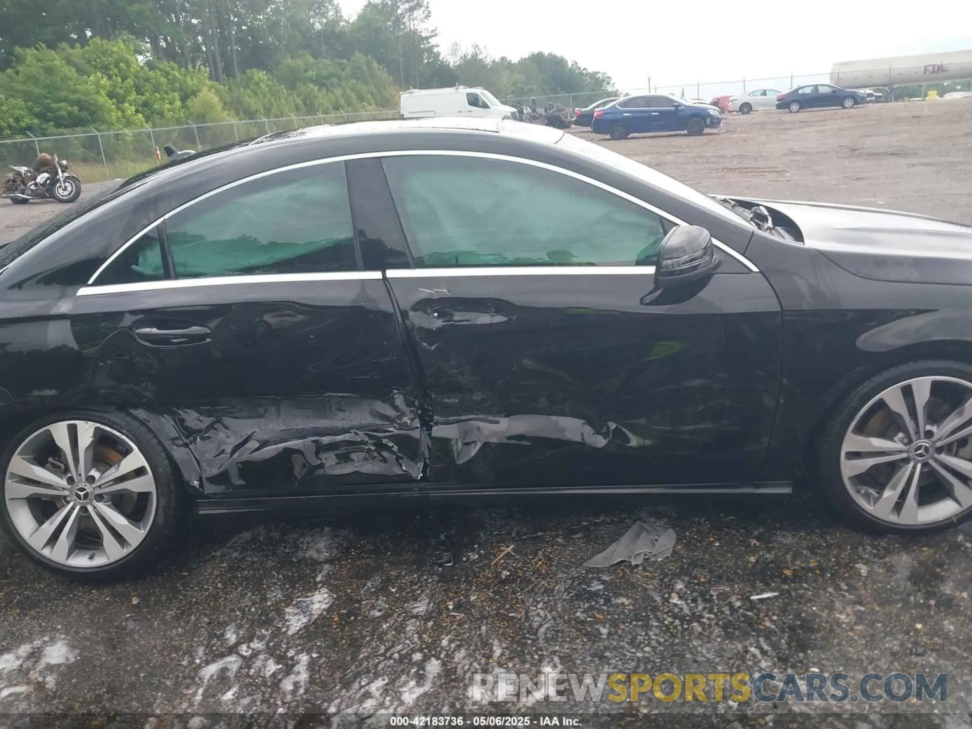 13 fotografías del automóvil dañado WDDSJ4EB7KN710306 MERCEDES-BENZ CLA 250 2019