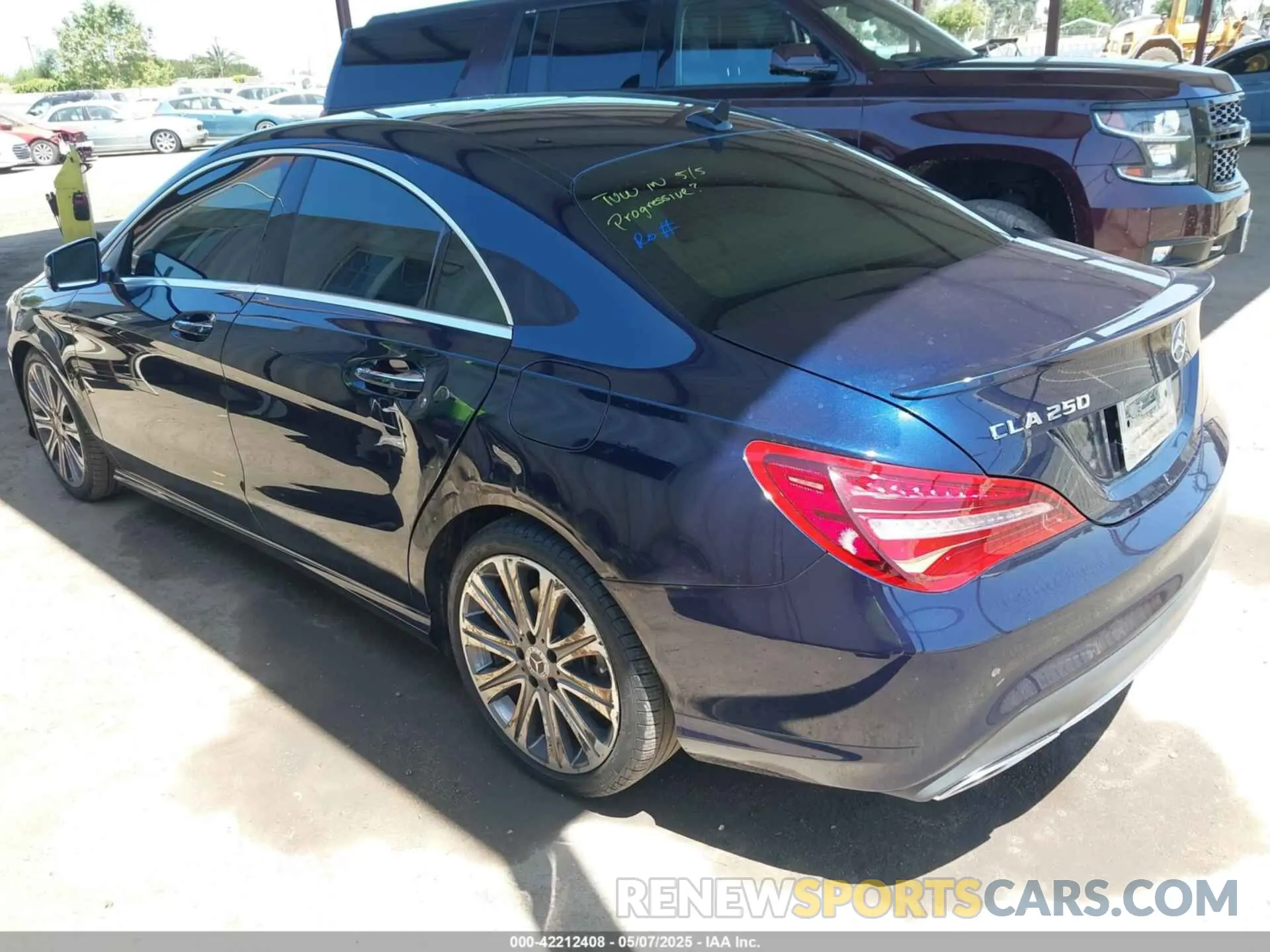 3 fotografías del automóvil dañado WDDSJ4EBXKN741503 MERCEDES-BENZ CLA 250 2019