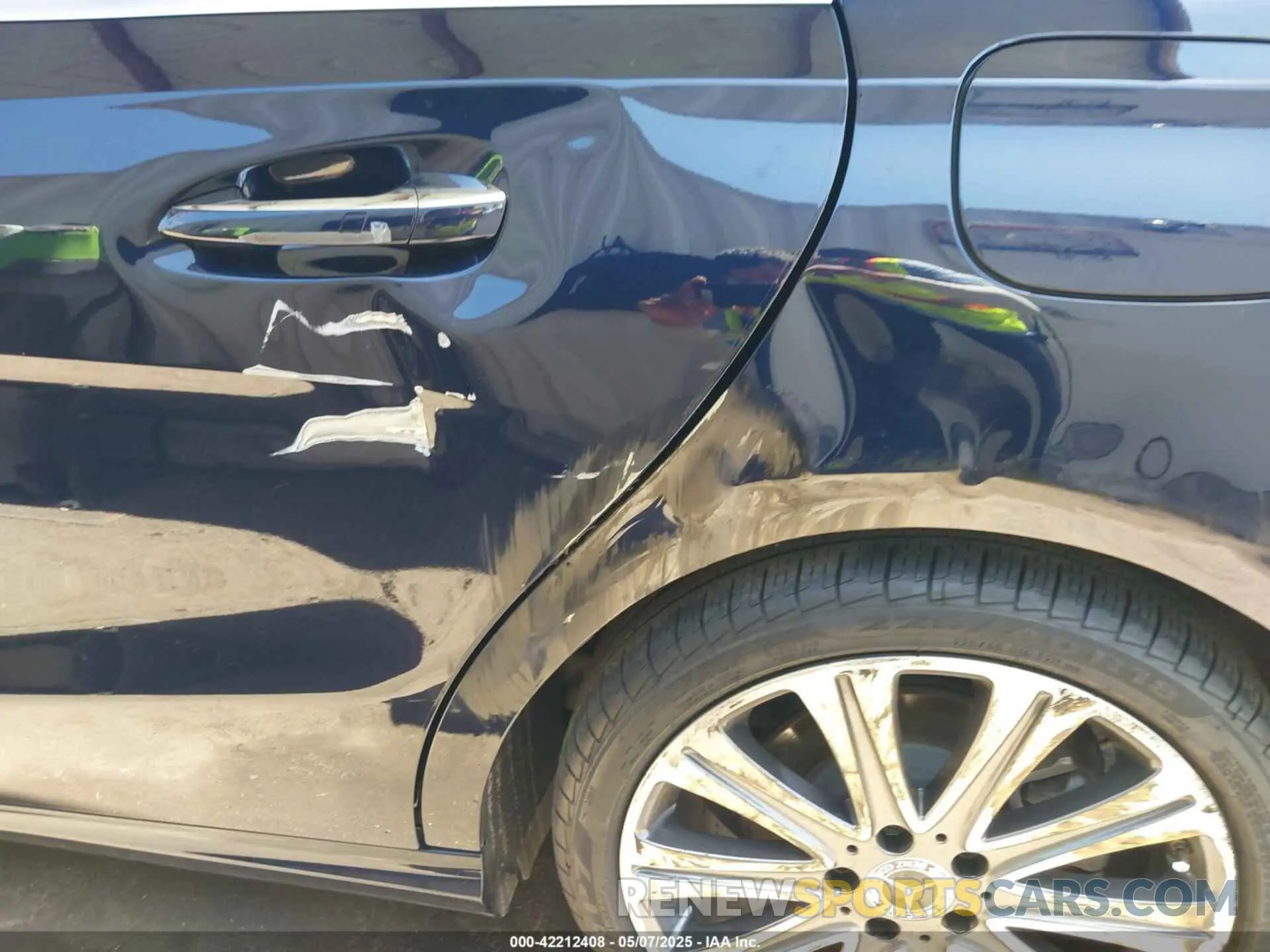 6 fotografías del automóvil dañado WDDSJ4EBXKN741503 MERCEDES-BENZ CLA 250 2019