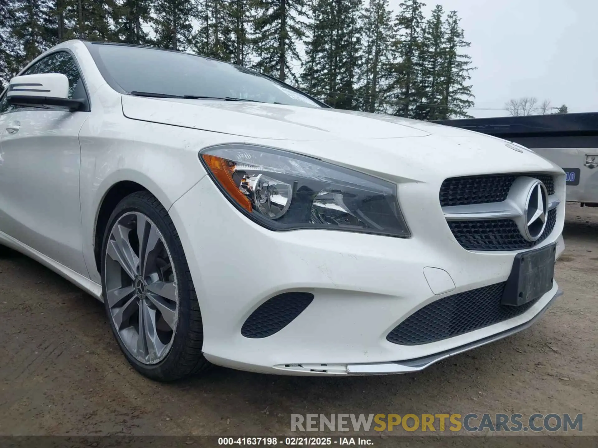 6 fotografías del automóvil dañado WDDSJ4GB9KN724673 MERCEDES-BENZ CLA 250 2019