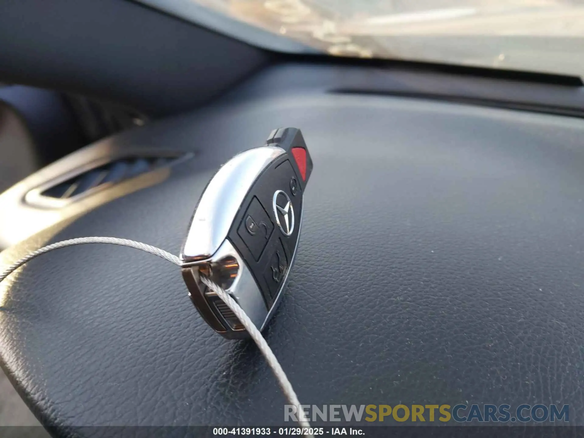 11 fotografías del automóvil dañado WDDSJ4GB9KN761559 MERCEDES-BENZ CLA 250 2019