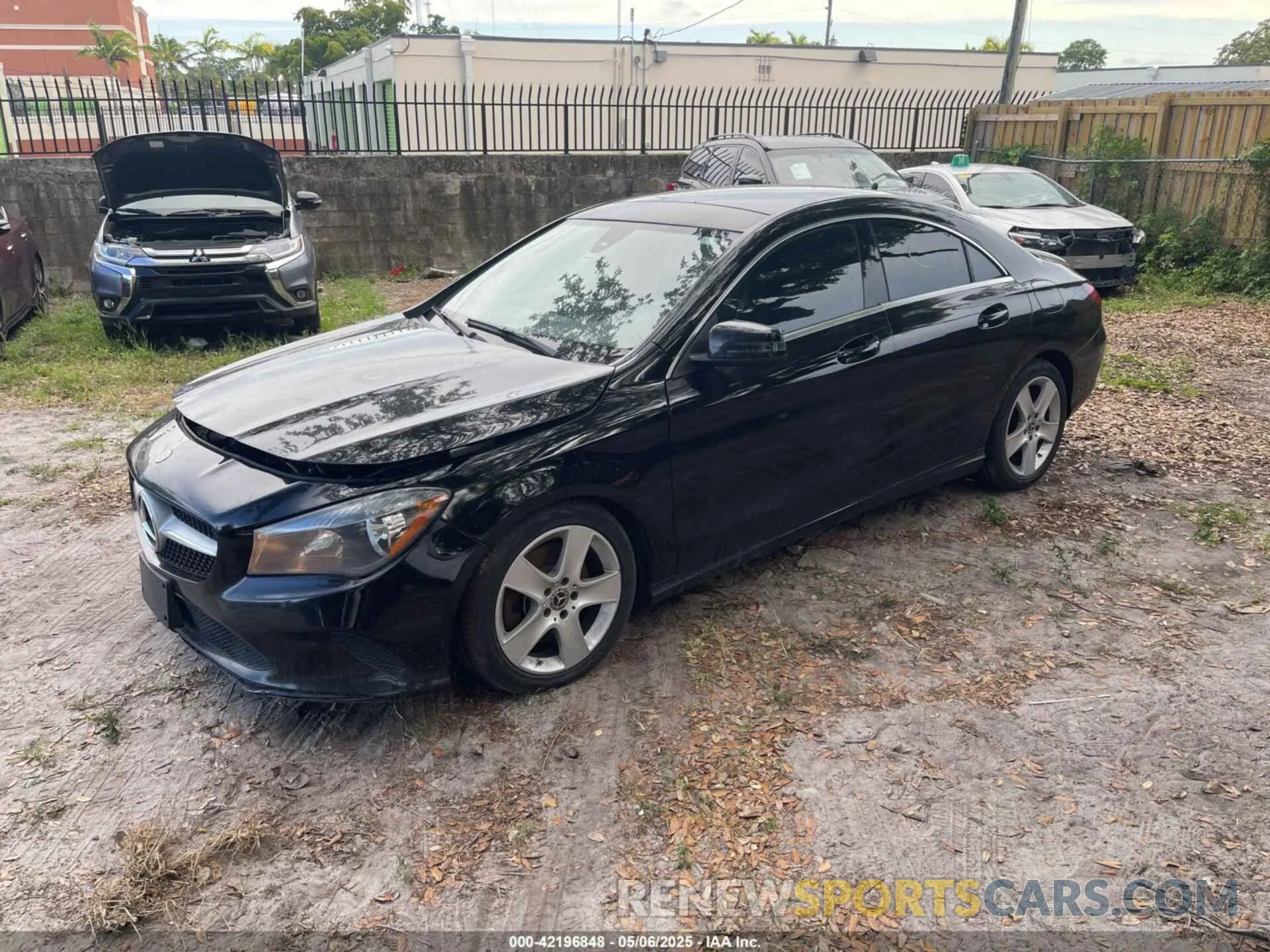 2 fotografías del automóvil dañado WDDSJ4GBXKN701662 MERCEDES-BENZ CLA 250 2019