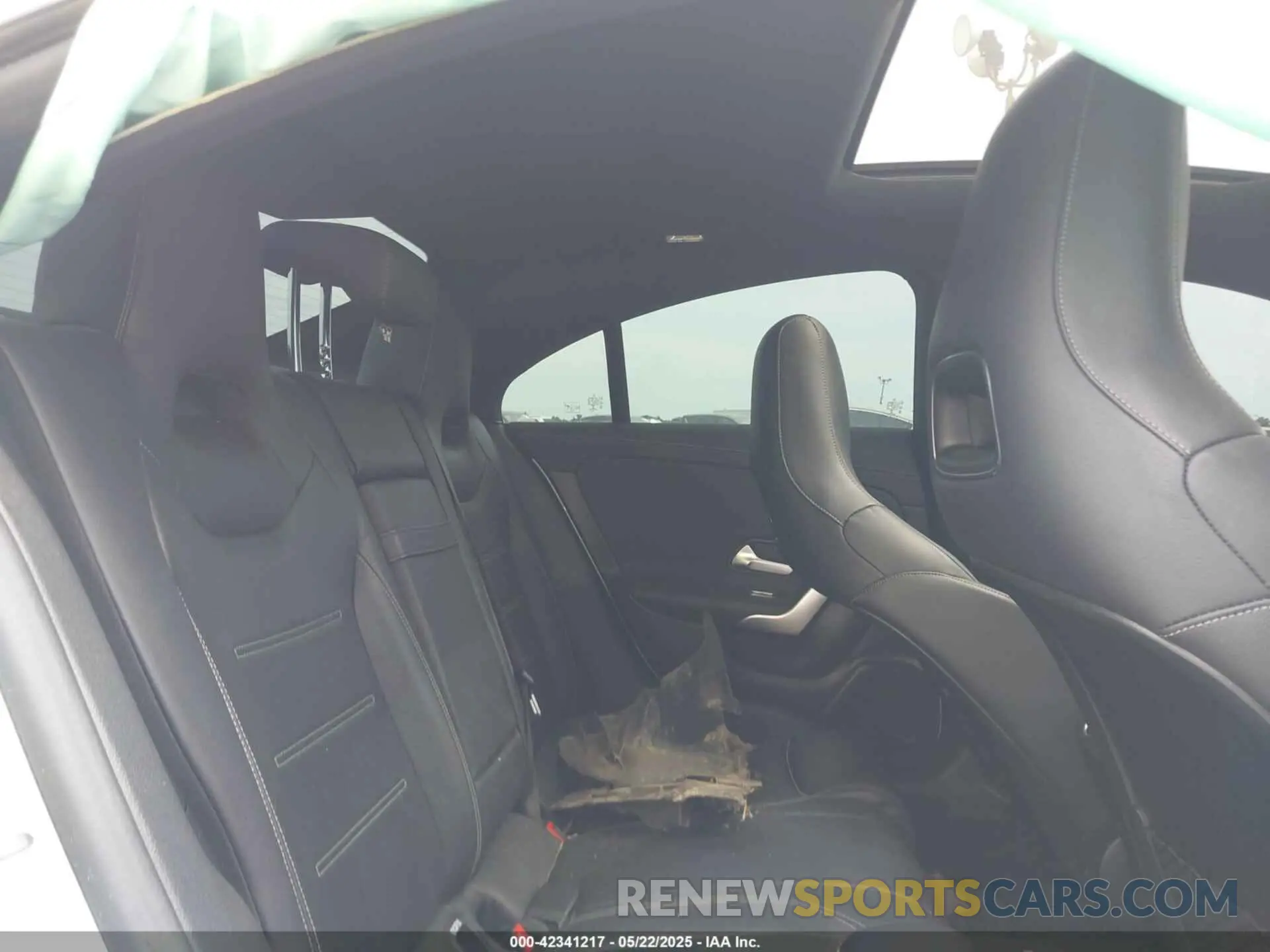 8 fotografías del automóvil dañado W1K5J4GB1LN091102 MERCEDES-BENZ CLA 250 2020