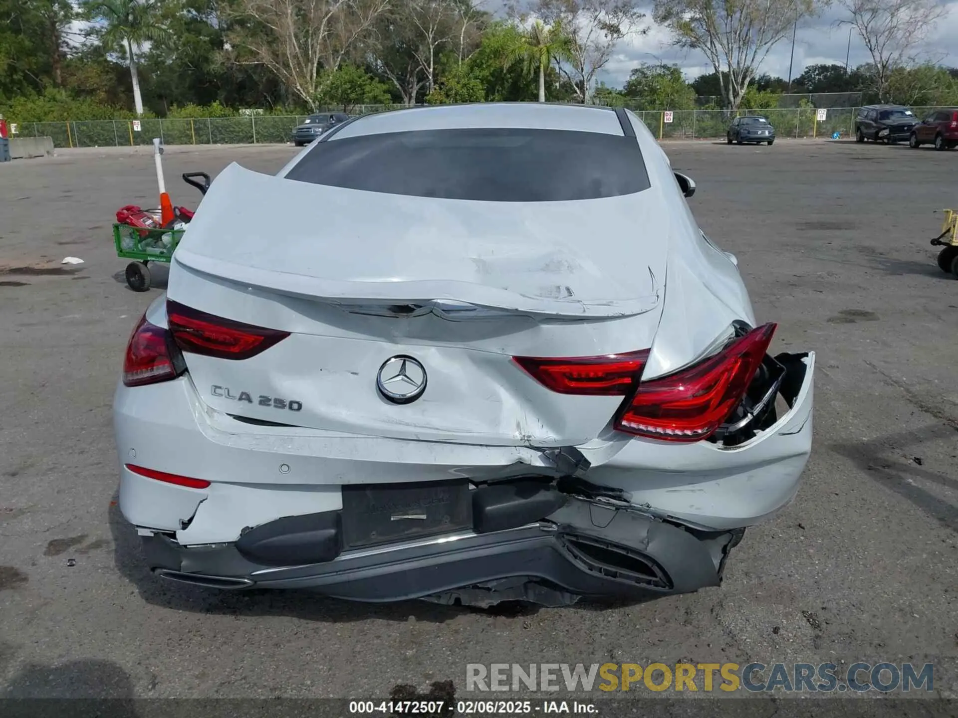 17 fotografías del automóvil dañado W1K5J4GB4LN095970 MERCEDES-BENZ CLA 250 2020