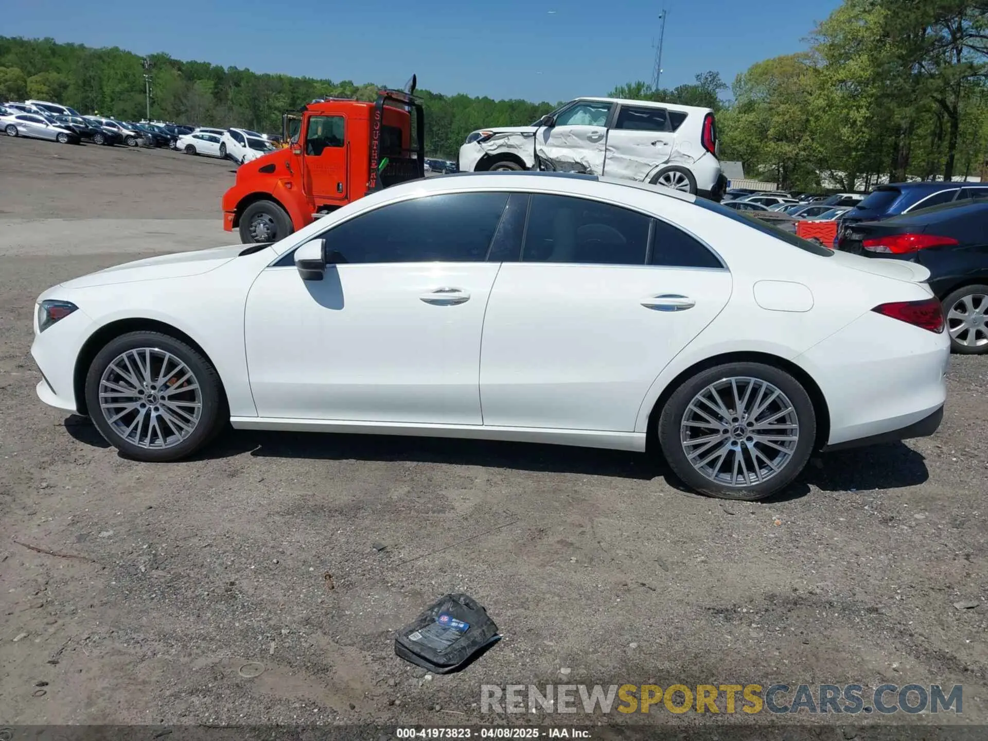 13 fotografías del automóvil dañado W1K5J4GB4LN103176 MERCEDES-BENZ CLA 250 2020