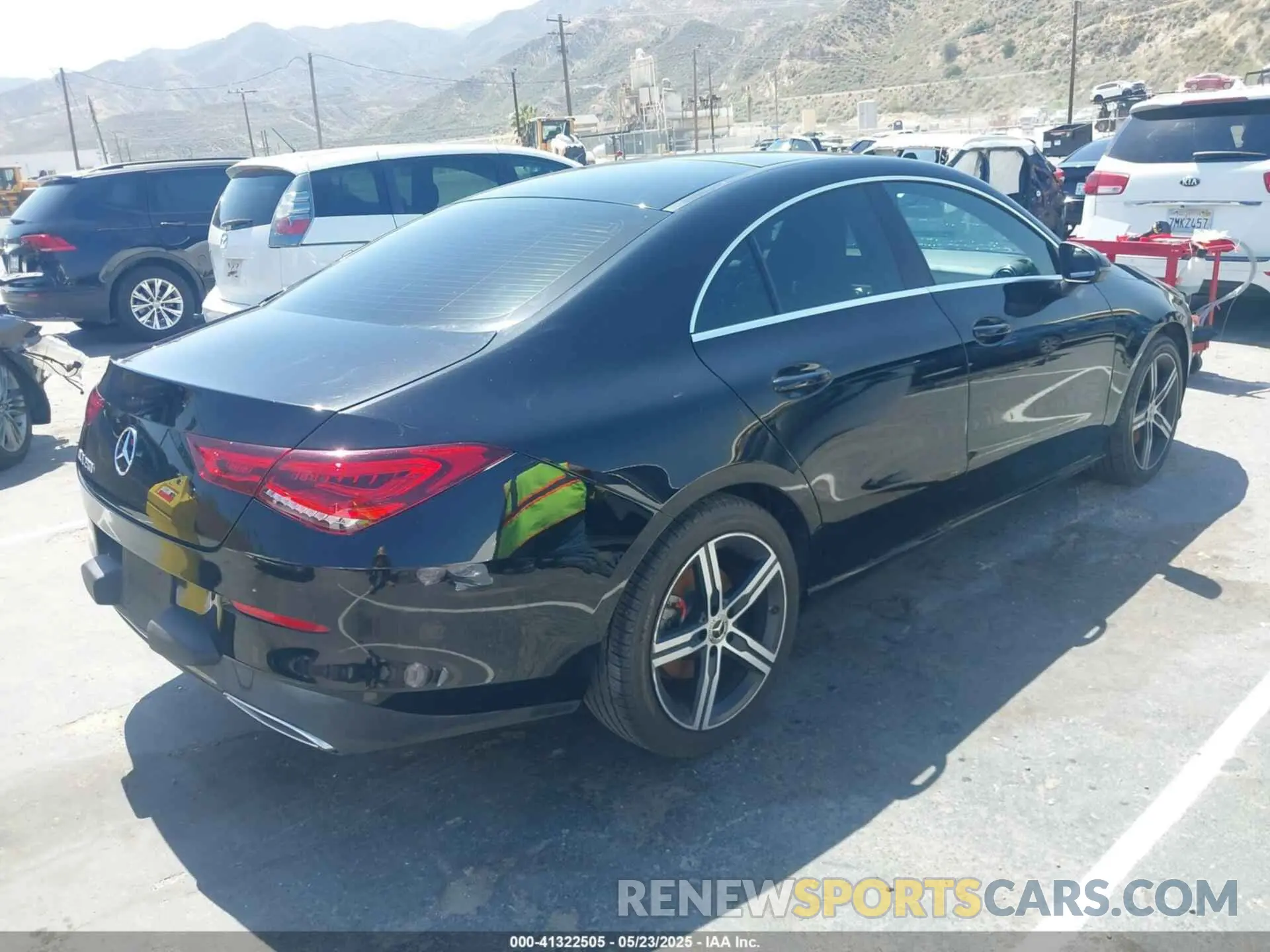 4 fotografías del automóvil dañado W1K5J4GB4LN108944 MERCEDES-BENZ CLA 250 2020