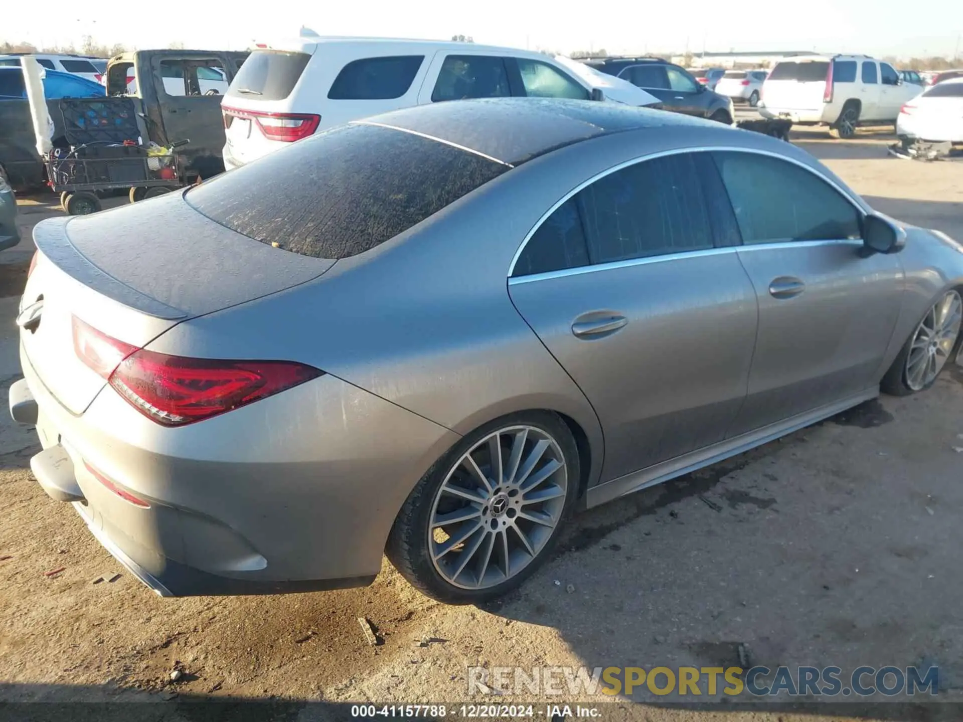 4 fotografías del automóvil dañado W1K5J4GB6LN091046 MERCEDES-BENZ CLA 250 2020