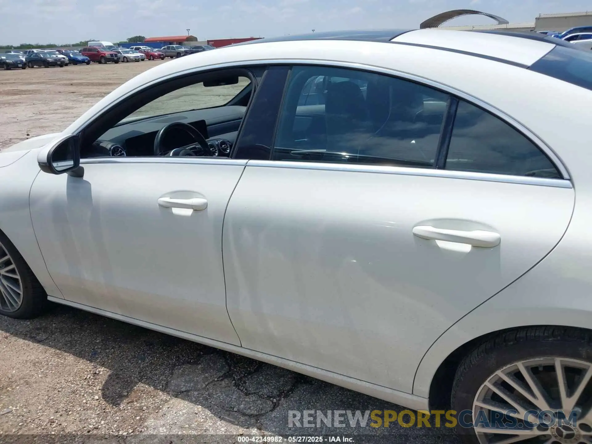 14 fotografías del automóvil dañado W1K5J4GB7LN095221 MERCEDES-BENZ CLA 250 2020