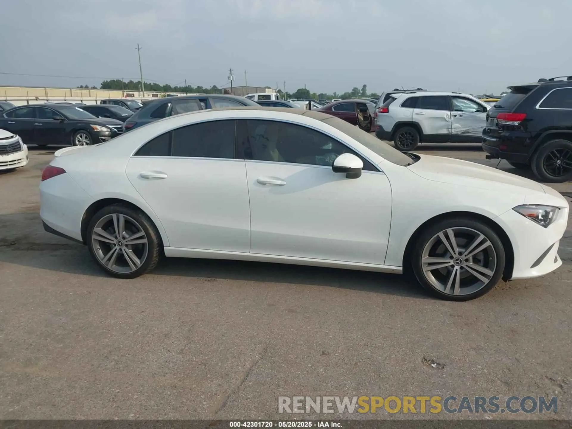 13 fotografías del automóvil dañado WDD5J4GB5LN074867 MERCEDES-BENZ CLA 250 2020
