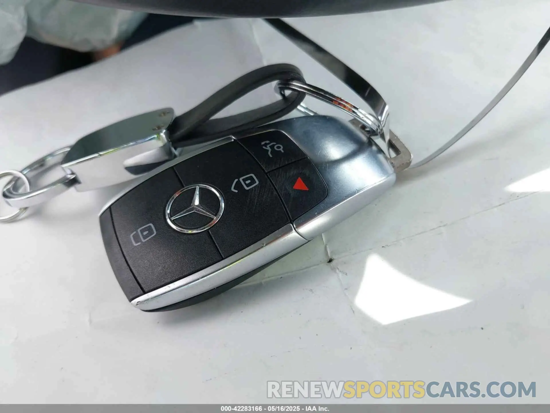 11 fotografías del automóvil dañado WDD5J4GB6LN037925 MERCEDES-BENZ CLA 250 2020