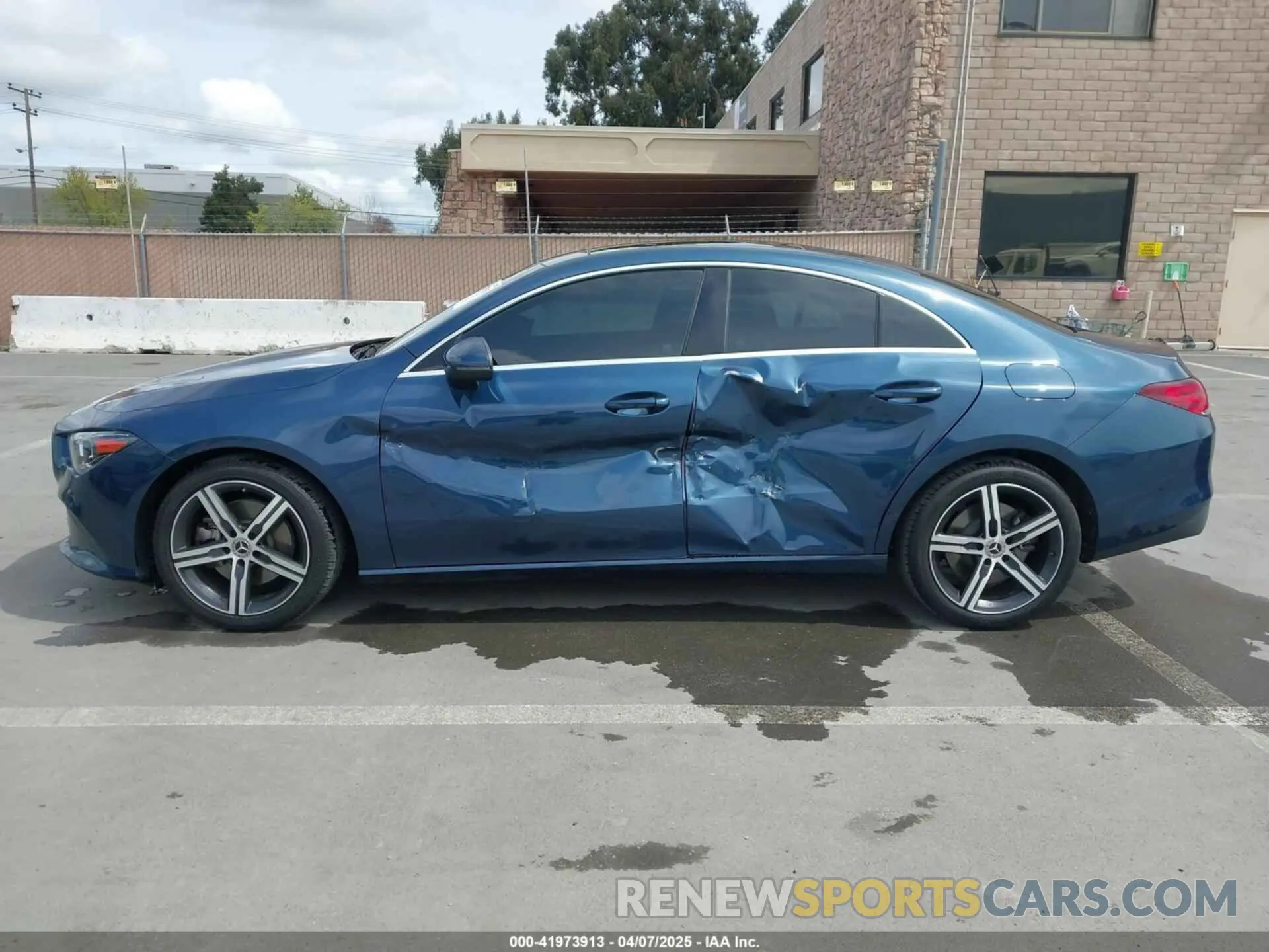 14 fotografías del automóvil dañado WDD5J4GB8LN061188 MERCEDES-BENZ CLA 250 2020