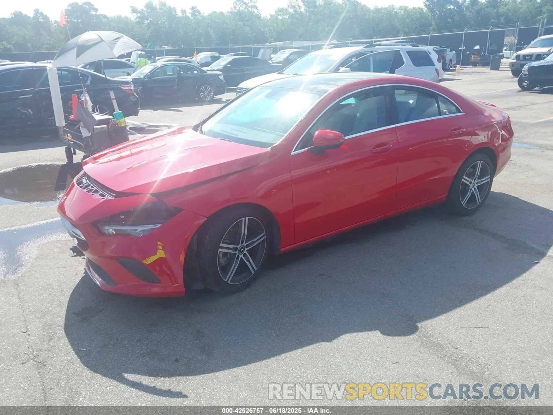 2 fotografías del automóvil dañado WDD5J4GB9LN078453 MERCEDES-BENZ CLA 250 2020