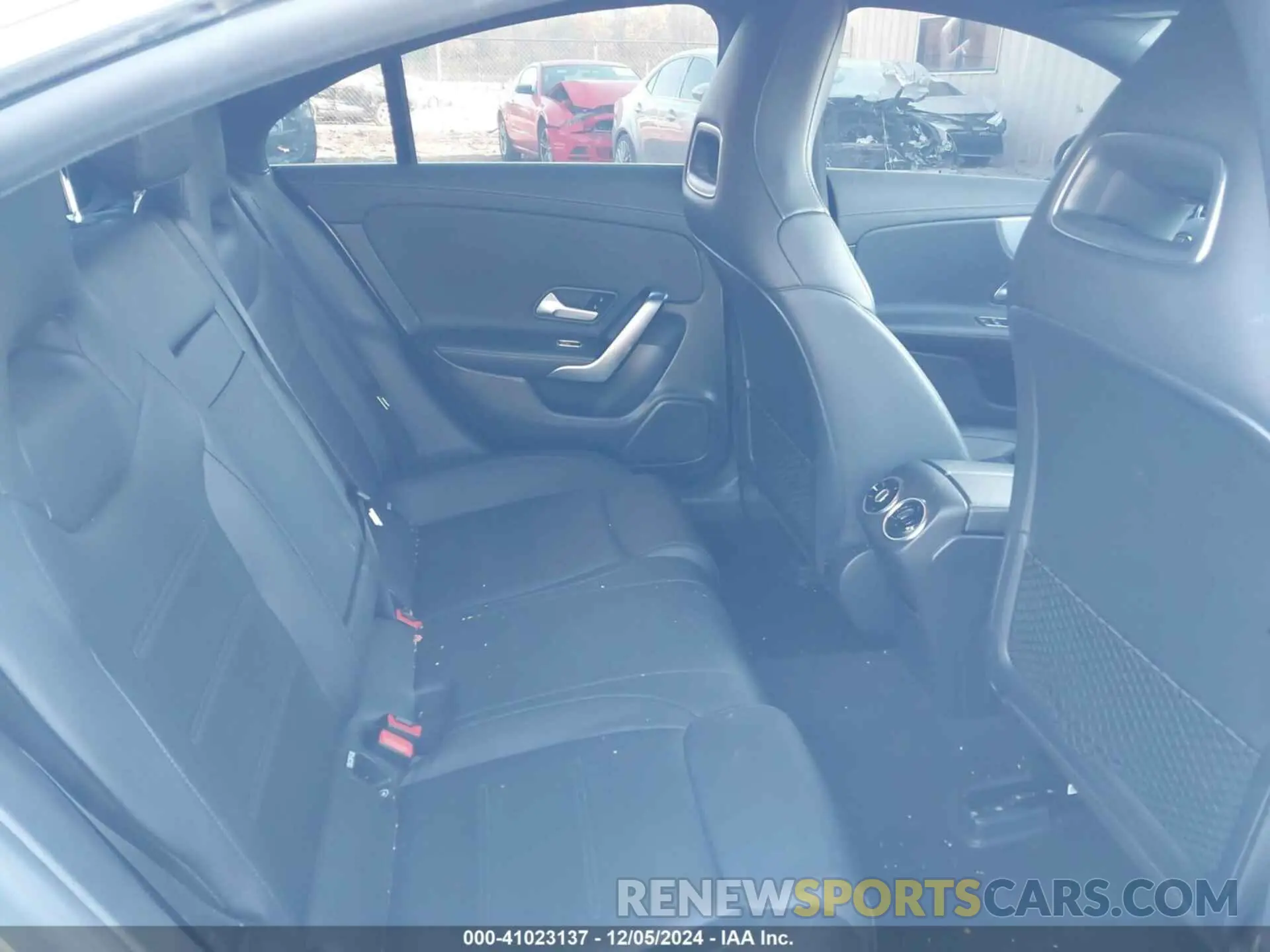 8 fotografías del automóvil dañado WDD5J4HB1LN035806 MERCEDES-BENZ CLA 250 2020
