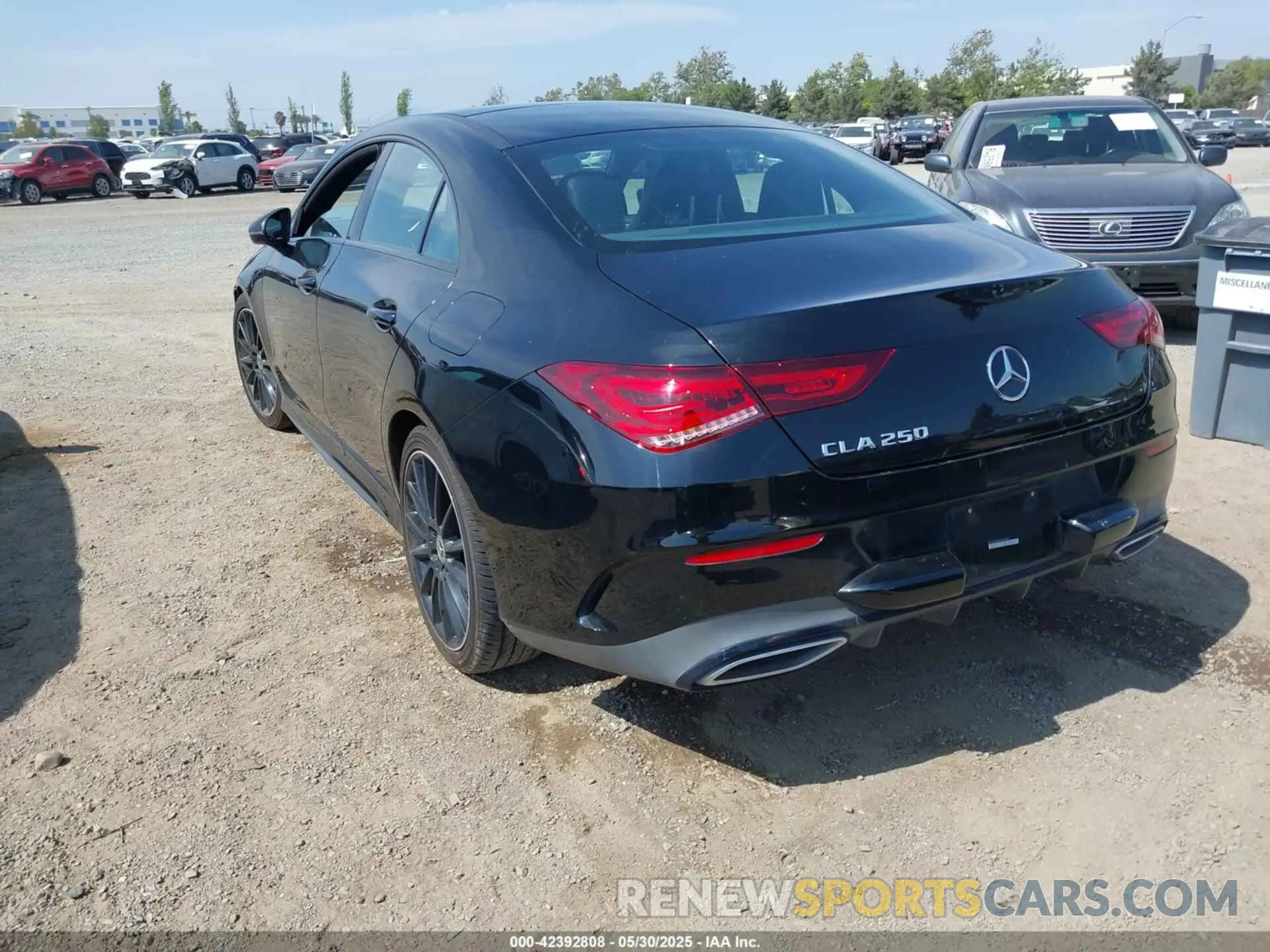 3 fotografías del automóvil dañado W1K5J4GB0MN189958 MERCEDES-BENZ CLA 250 2021