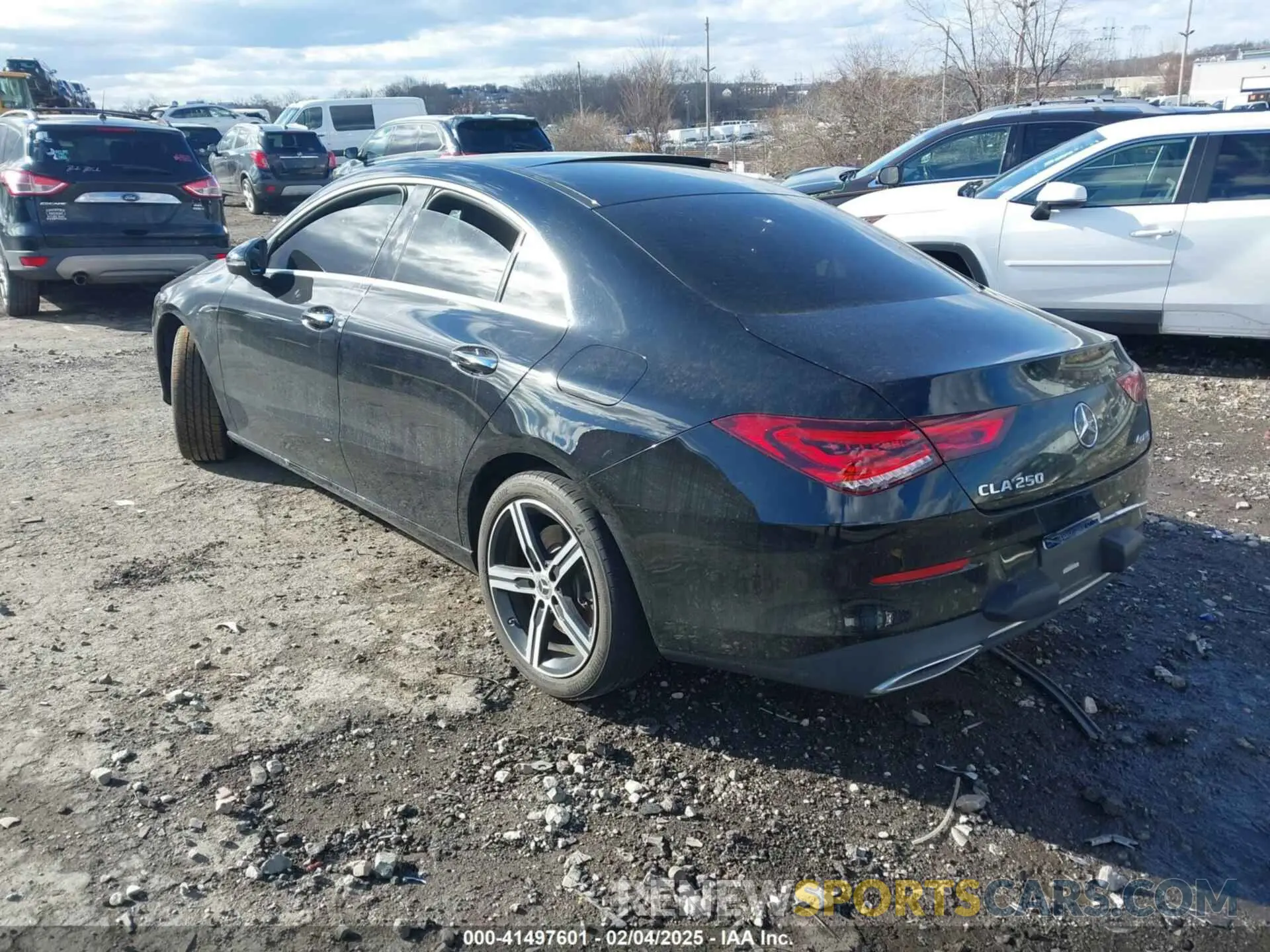3 fotografías del automóvil dañado W1K5J4HB4MN216013 MERCEDES-BENZ CLA 250 2021