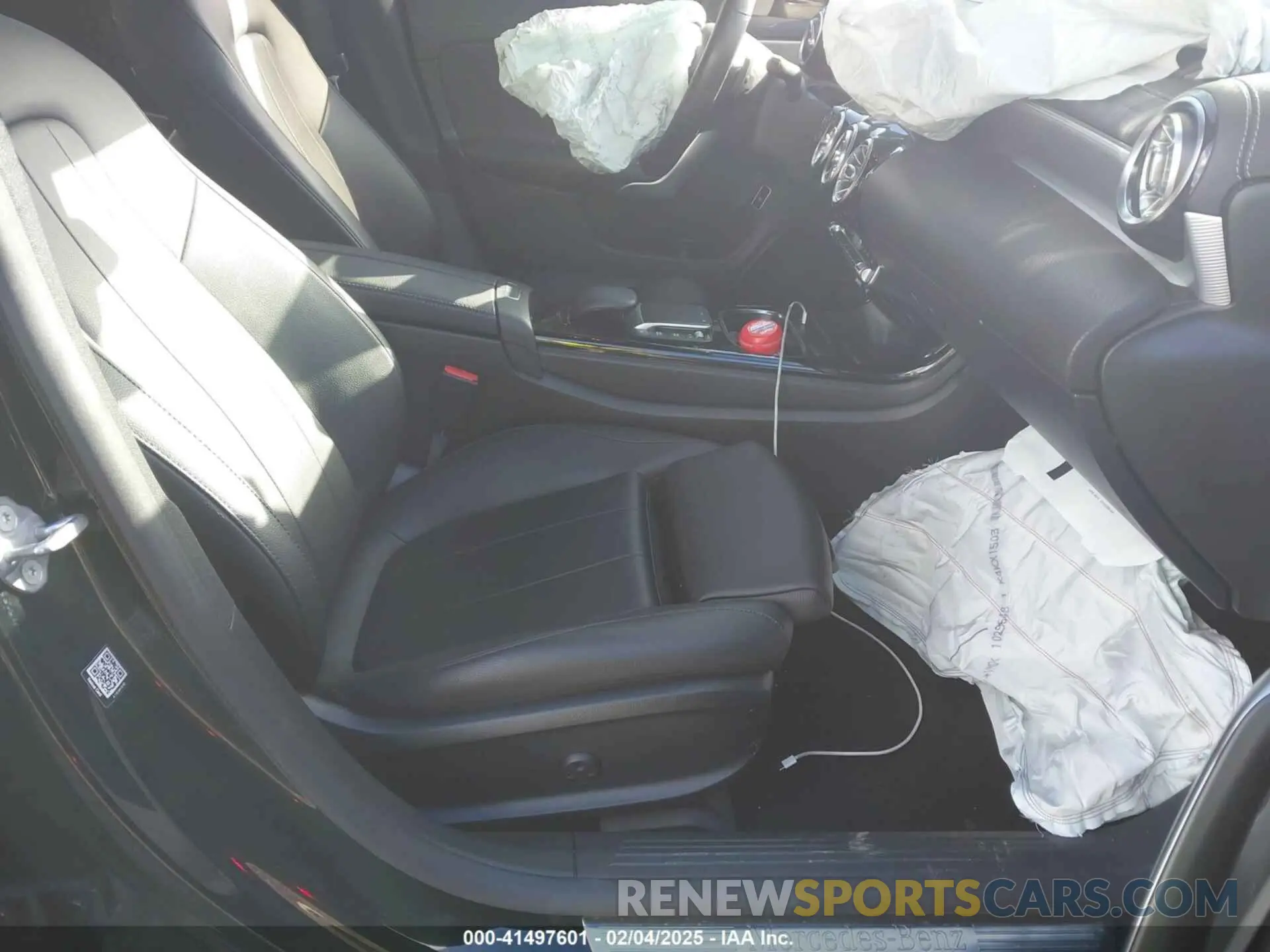 5 fotografías del automóvil dañado W1K5J4HB4MN216013 MERCEDES-BENZ CLA 250 2021
