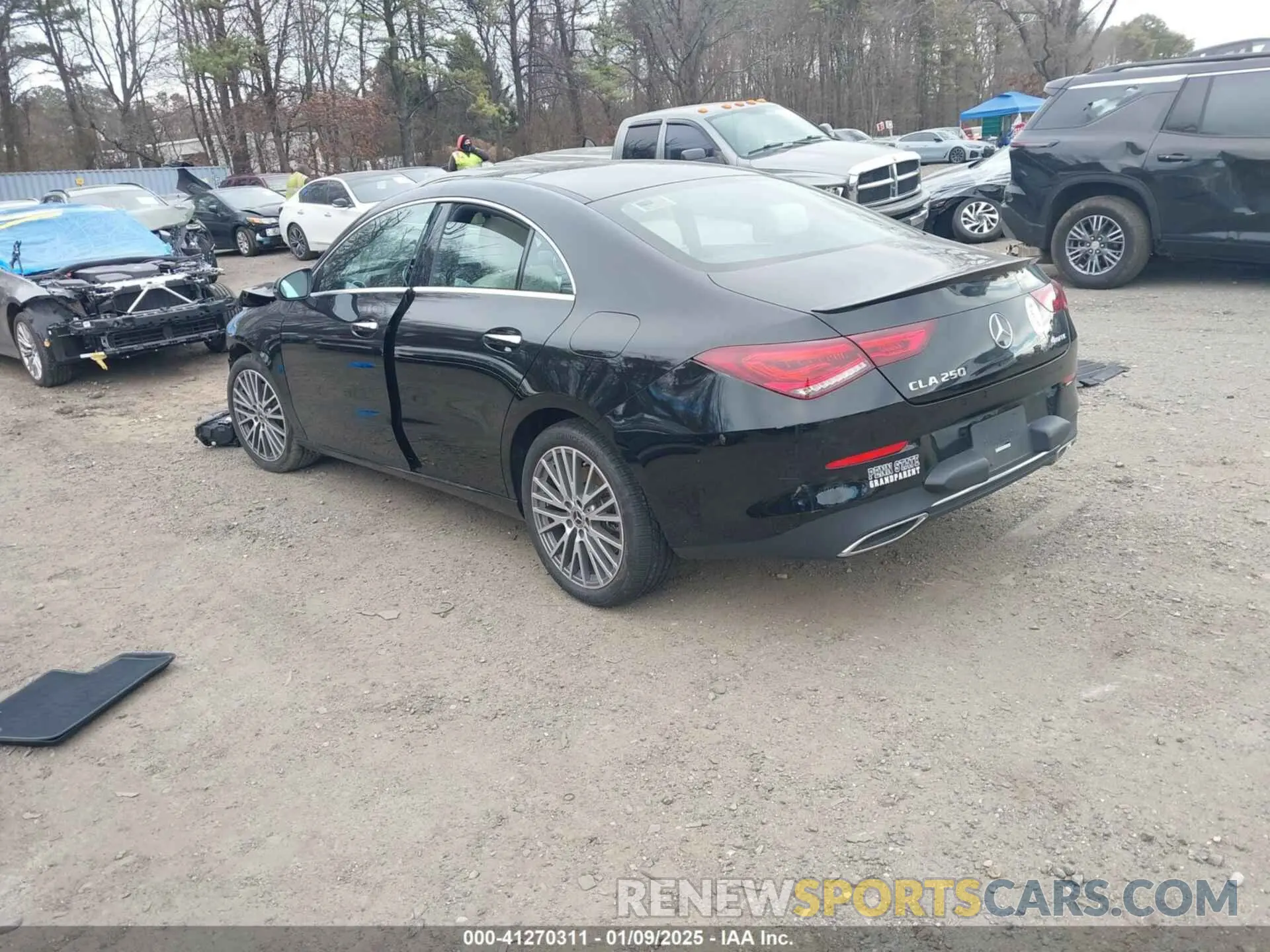 3 fotografías del automóvil dañado W1K5J4HB3NN250770 MERCEDES-BENZ CLA 250 COUPE 2022