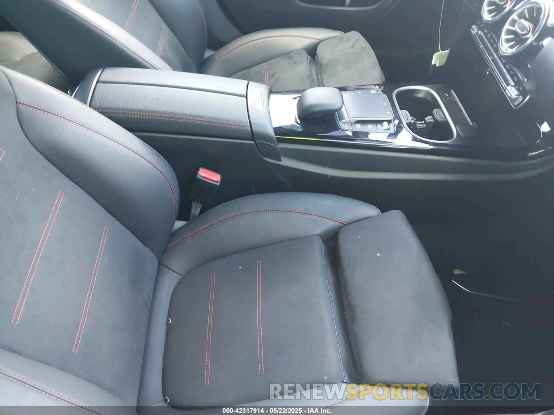 5 fotografías del automóvil dañado W1K5J4GB5PN377699 MERCEDES-BENZ CLA 250 COUPE 2023